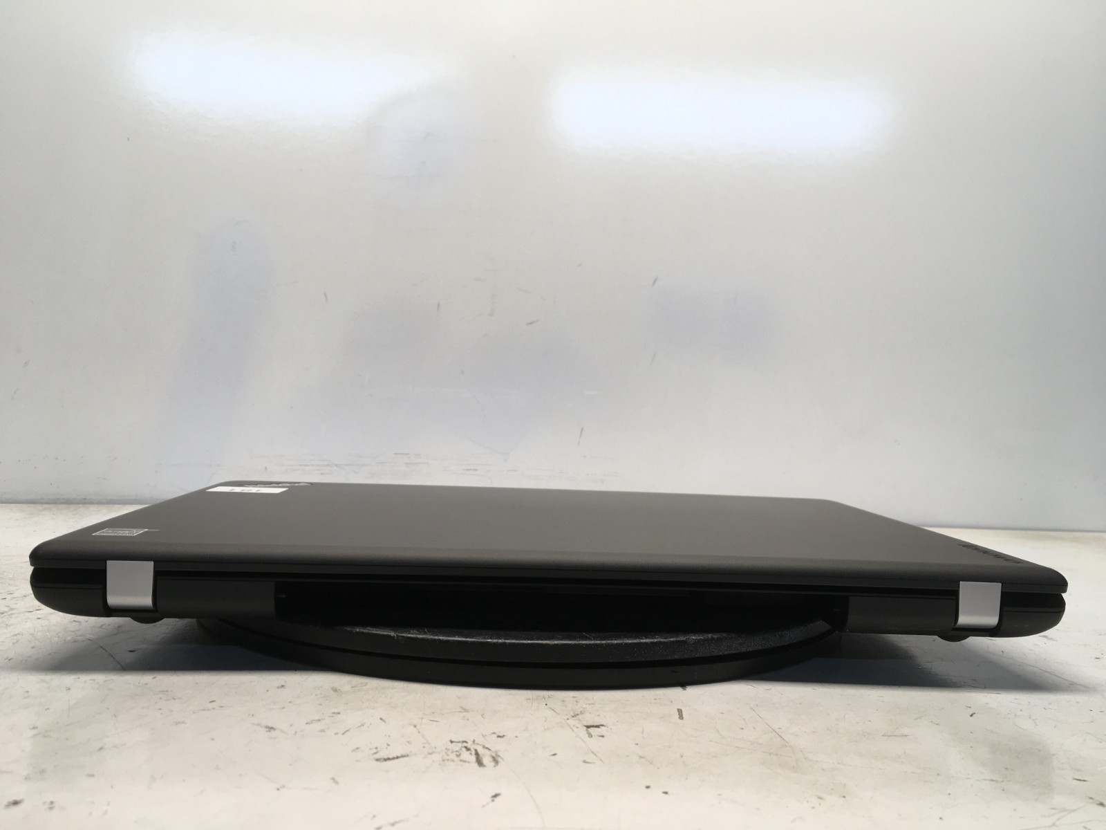Lenovo ThinkPad E550 Intel i5-5200U 2.2GHz 4 GB NO HDD