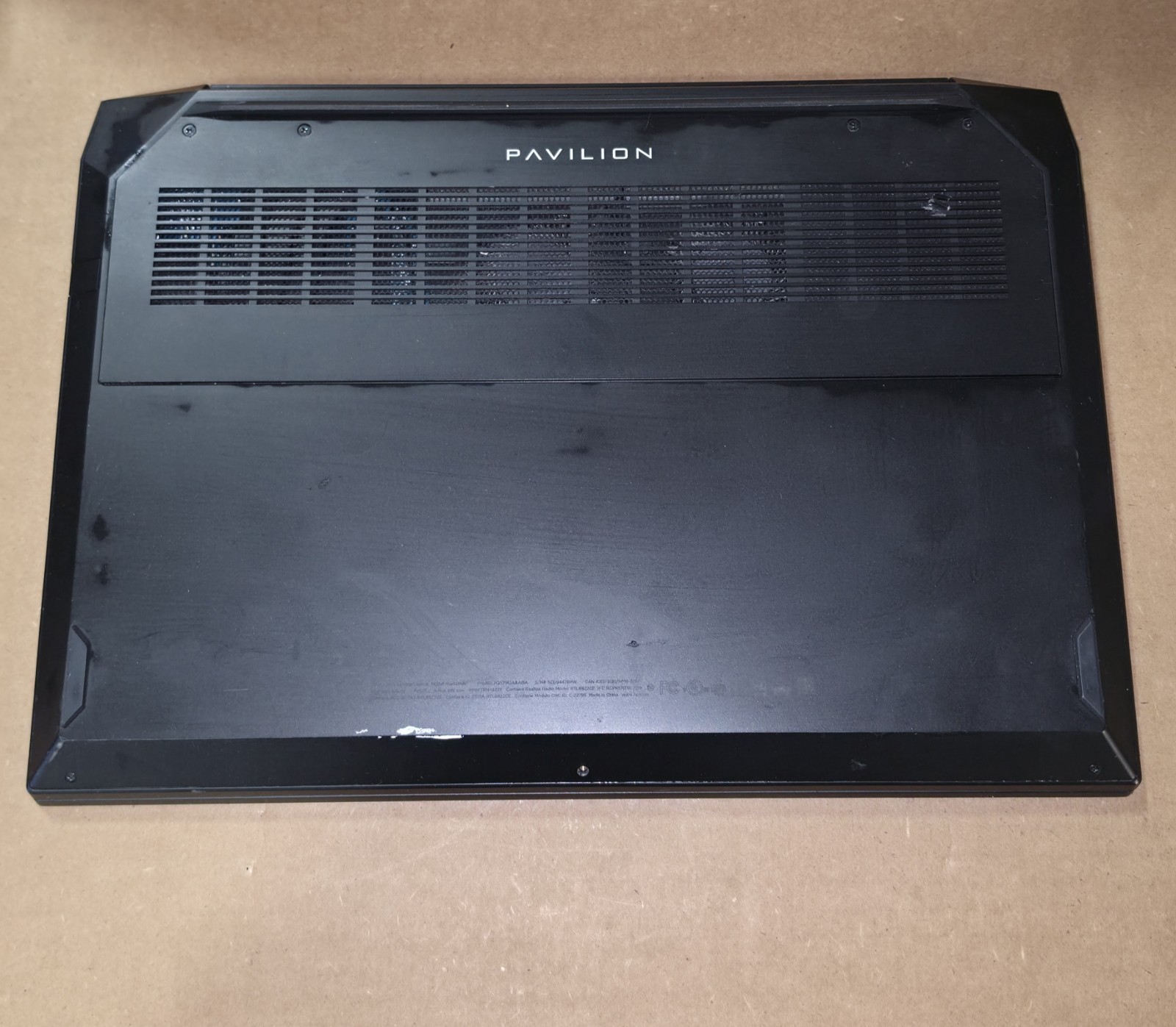 HP Pavilion Gaming Laptop 15-ec0xxx AMD Ryzen 5 GTX SSD 15.6″ Black/Green