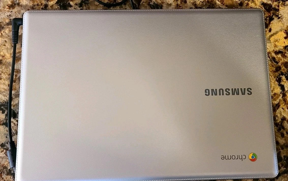 Samsung Chromebook XE500C12 11.6″ N3060 1.6GHz 4GB 16GB Non Touch B Grade