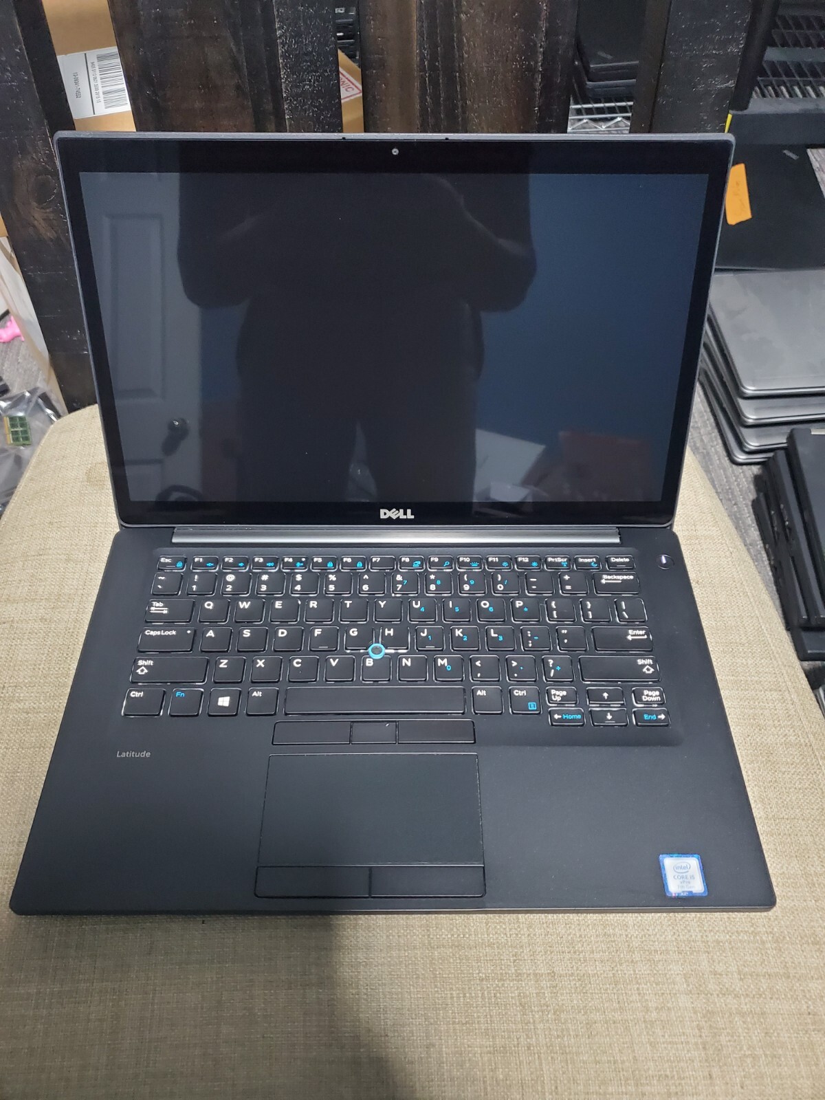 Dell Latitude ‎7480 14″ Touch(256GB SSD, Intel Core i5-7300U, ‎2.6 GHz, 8GB RAM)