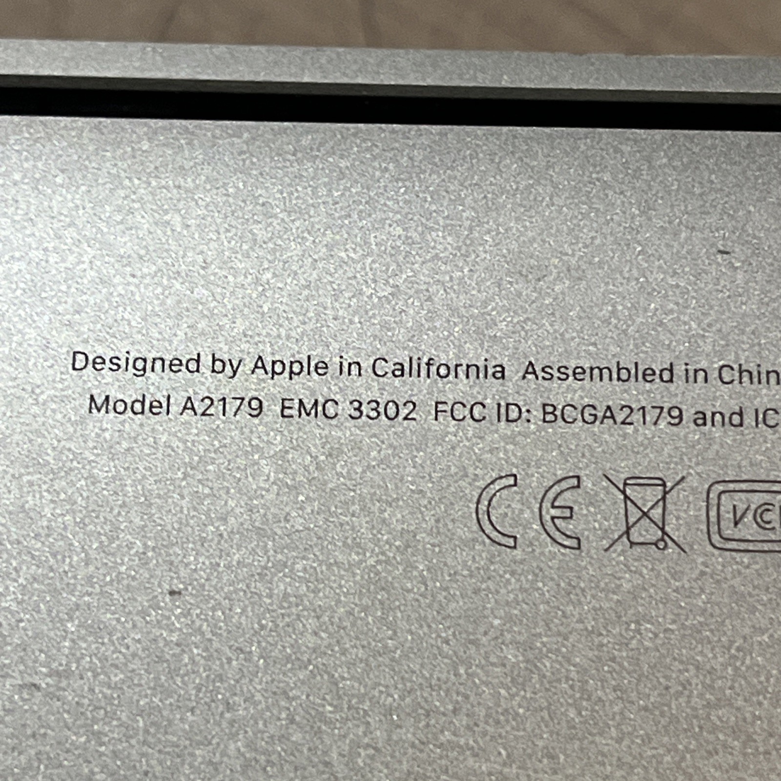 APPLE MACBOOK AIR 13″ SCISSOR, 2020 CORE I3-1000NG4 1.1GHZ 8GB RAM 256SSD