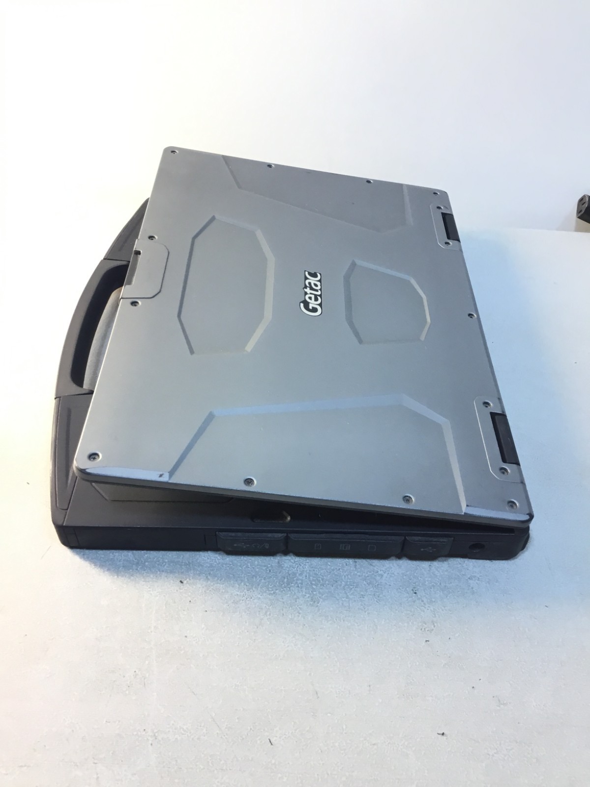 lots of 3.GETAC S410 Laptop i5-6200U.cpu @2.30 GHZ 4GB NO HDD
