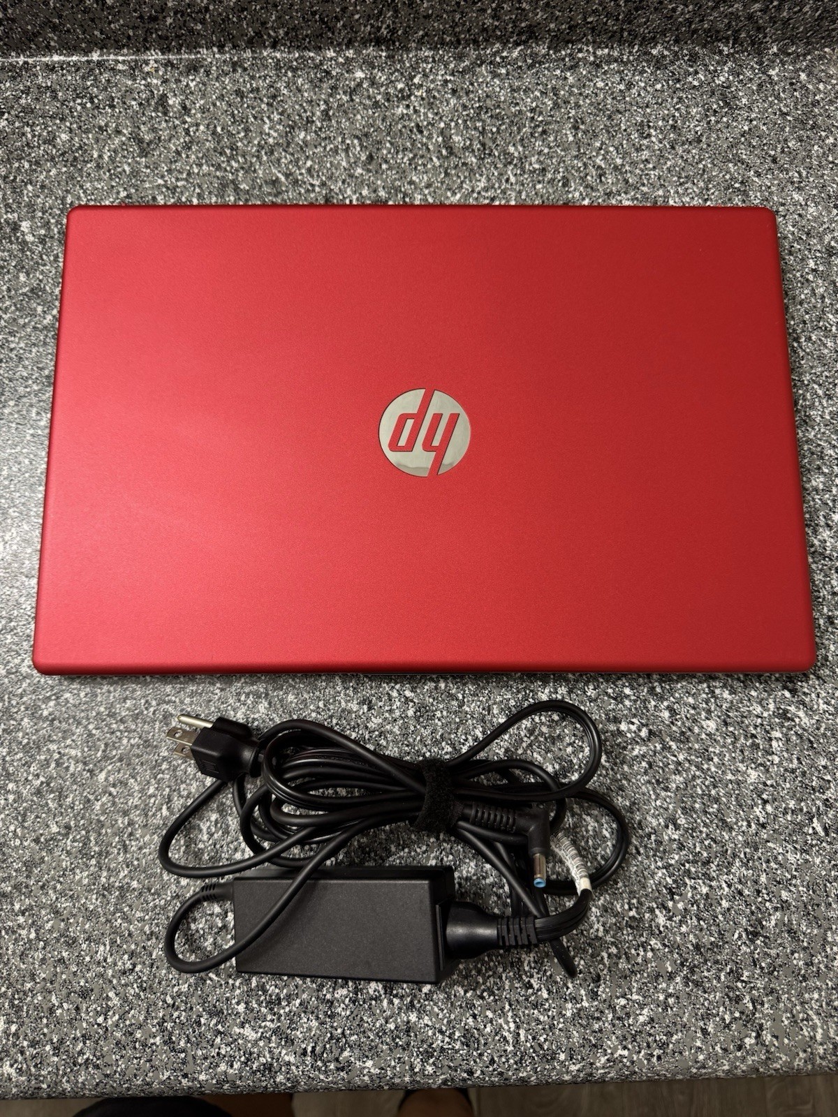HP 15.6in Laptop Intel Pentium 4GB RAM 128GB SSD Win 10 FHD Red/Silver