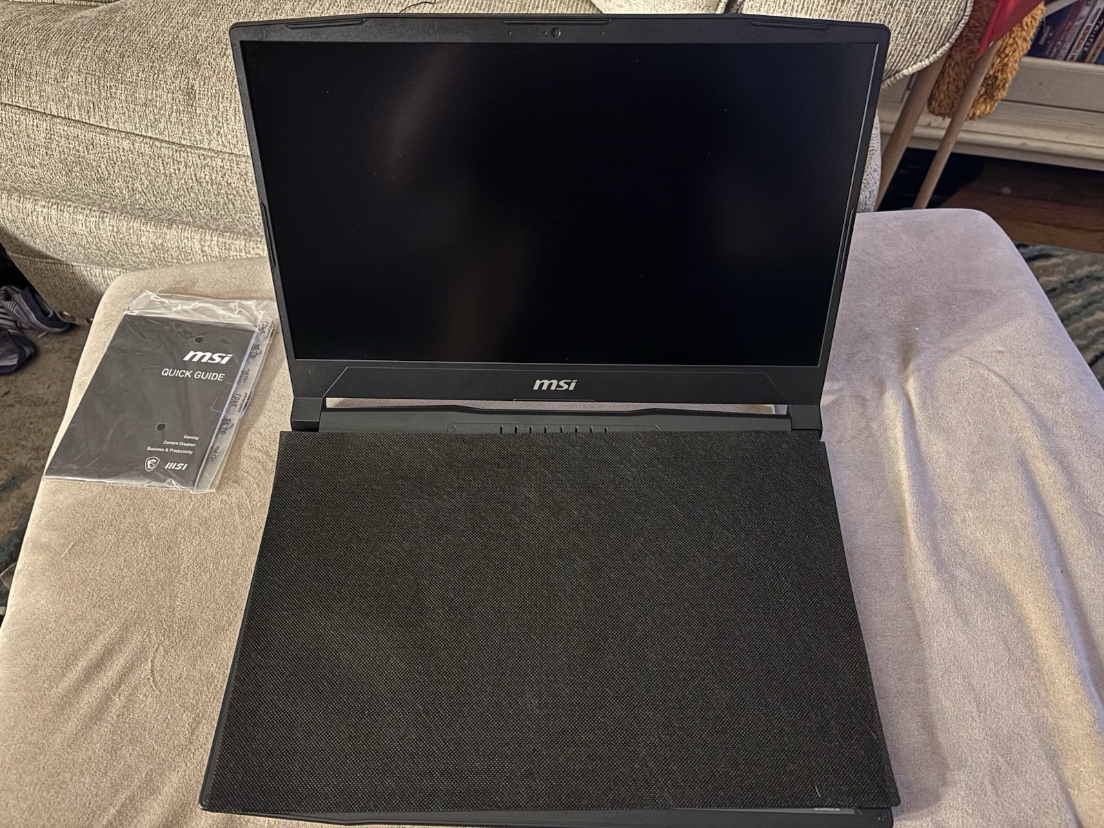 MSI Laptop Katana 15 HX B14WGK +QHD 15.6″ Intel Core i9-14900HX 1TB RTX 5070