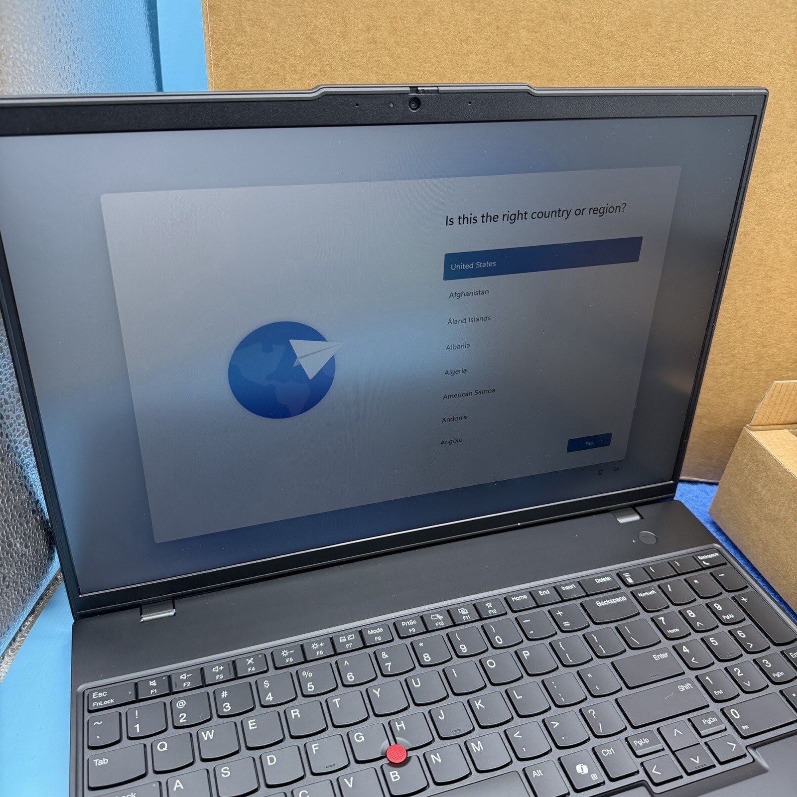 Lenovo ThinkPad L16 Gen 2 16″ NB Intel Ultra 5 8GB RAM 512GB SSD W11P-21SBS2C900