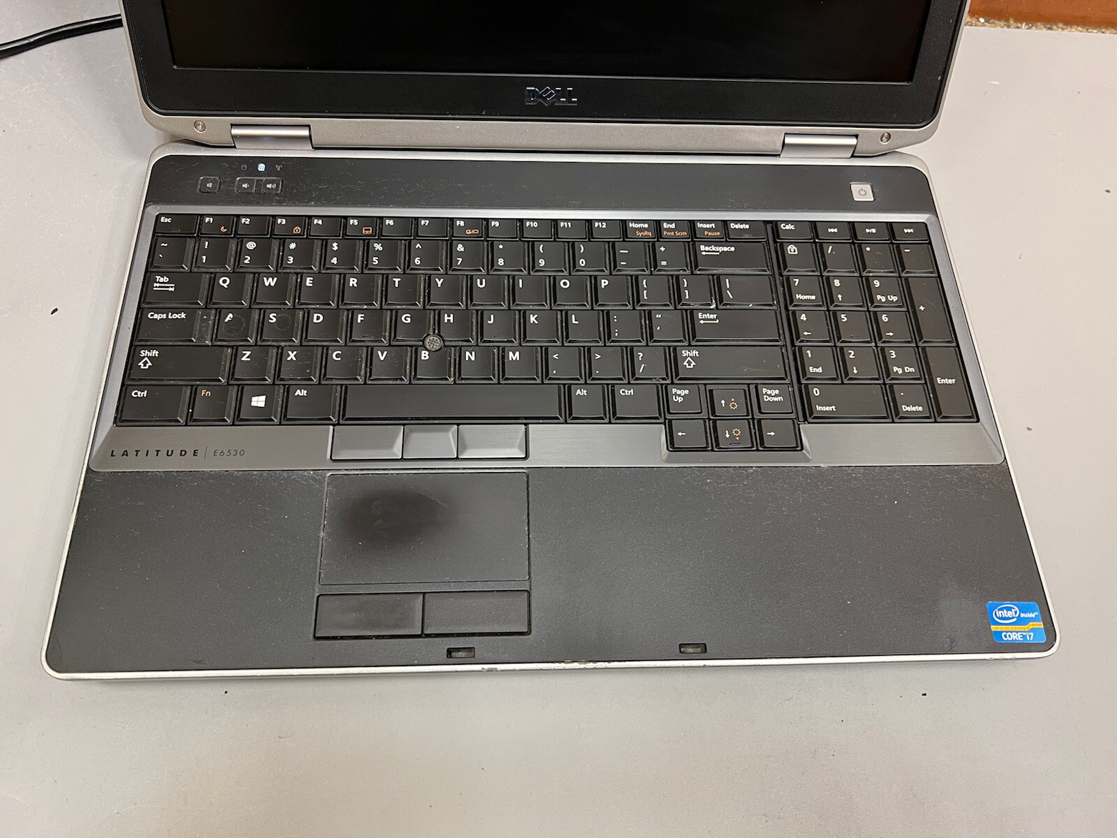 Dell Latitude E6530 15.6″ Core i7-3520M @ 2.90GHz 6GB RAM 500GB HDD WIFI WIN 10