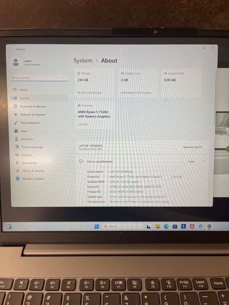 Lenovo Thinkbook 16 g6 abp 8gb 256ssd AMD 5 7530U Radeon Graphics With Charger