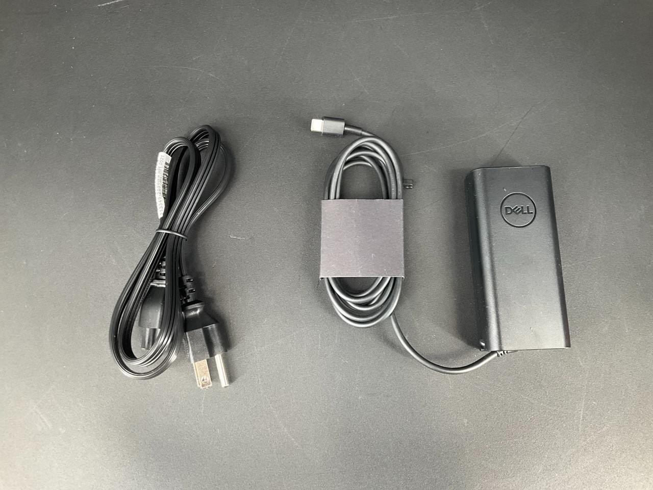 Dell Pro 14 Laptop R5-220 8GB 256GB BT5.3 WIFi6E 14WU W11P 2KWMD ✨❤️✨