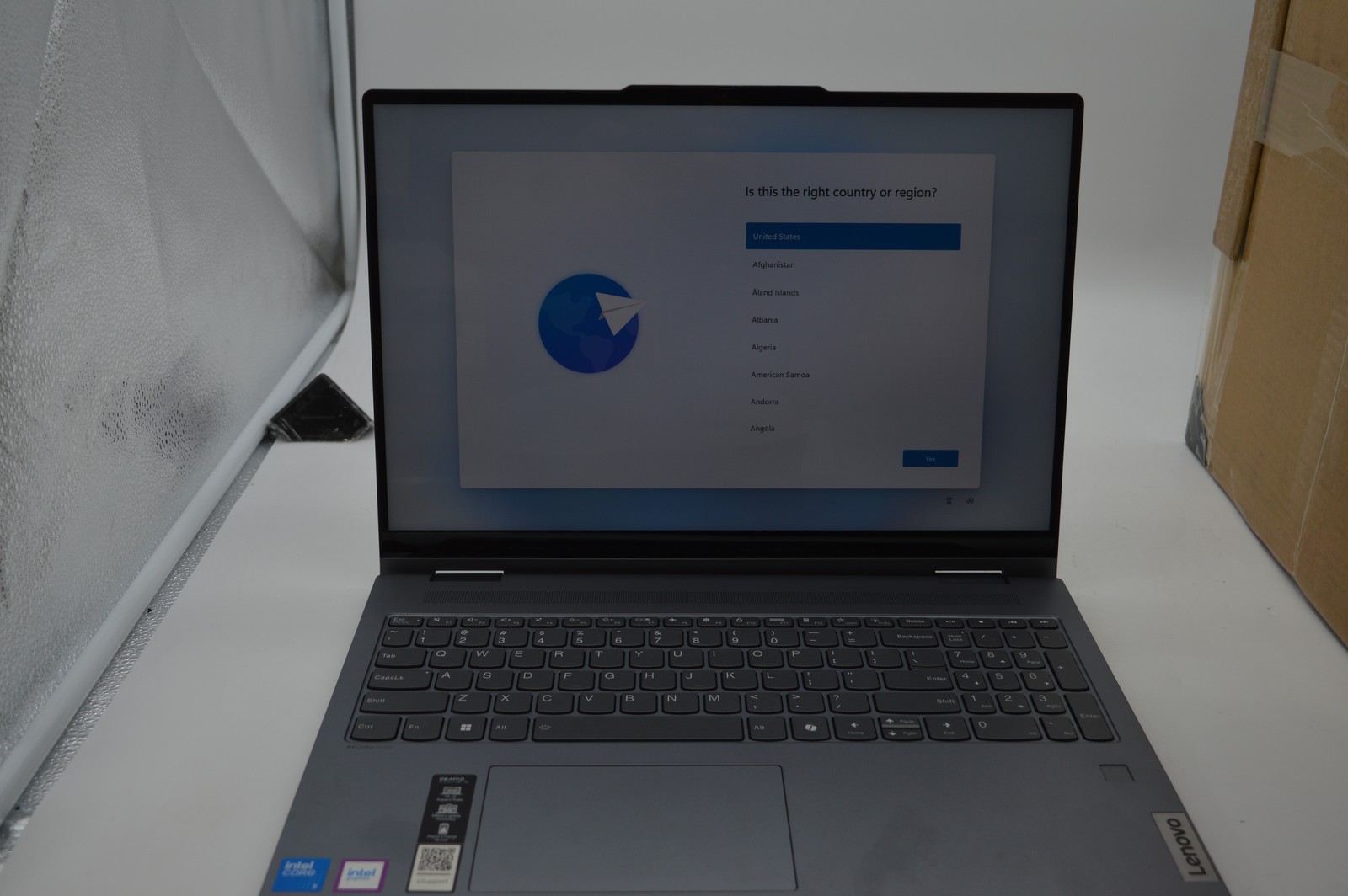 Lenovo IdeaPad 5 16″ Touch Intel i5 120U 1.4GHz CPU 16GB RAM 512GB SSD PC1731925