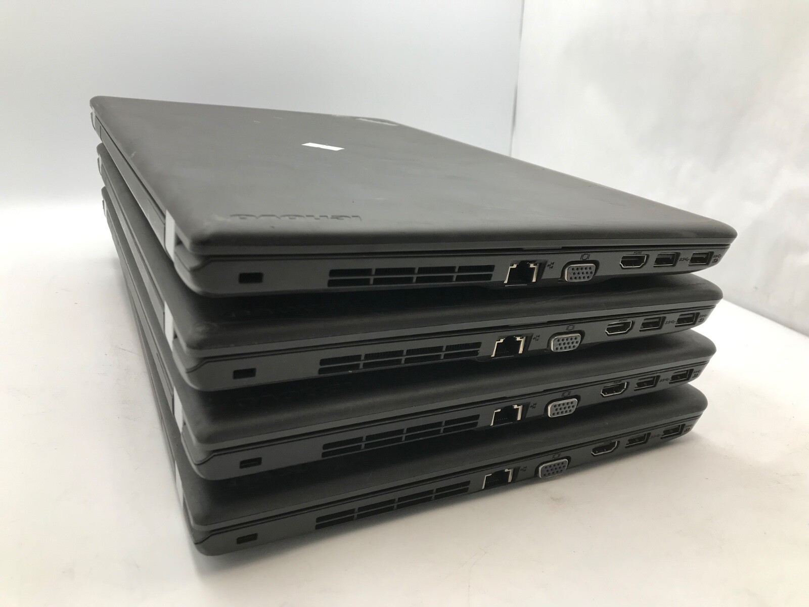 LOT OF 4 Lenovo E550/E560 15″ Intel Core i3 -Various Issues/Missing Parts -MZ