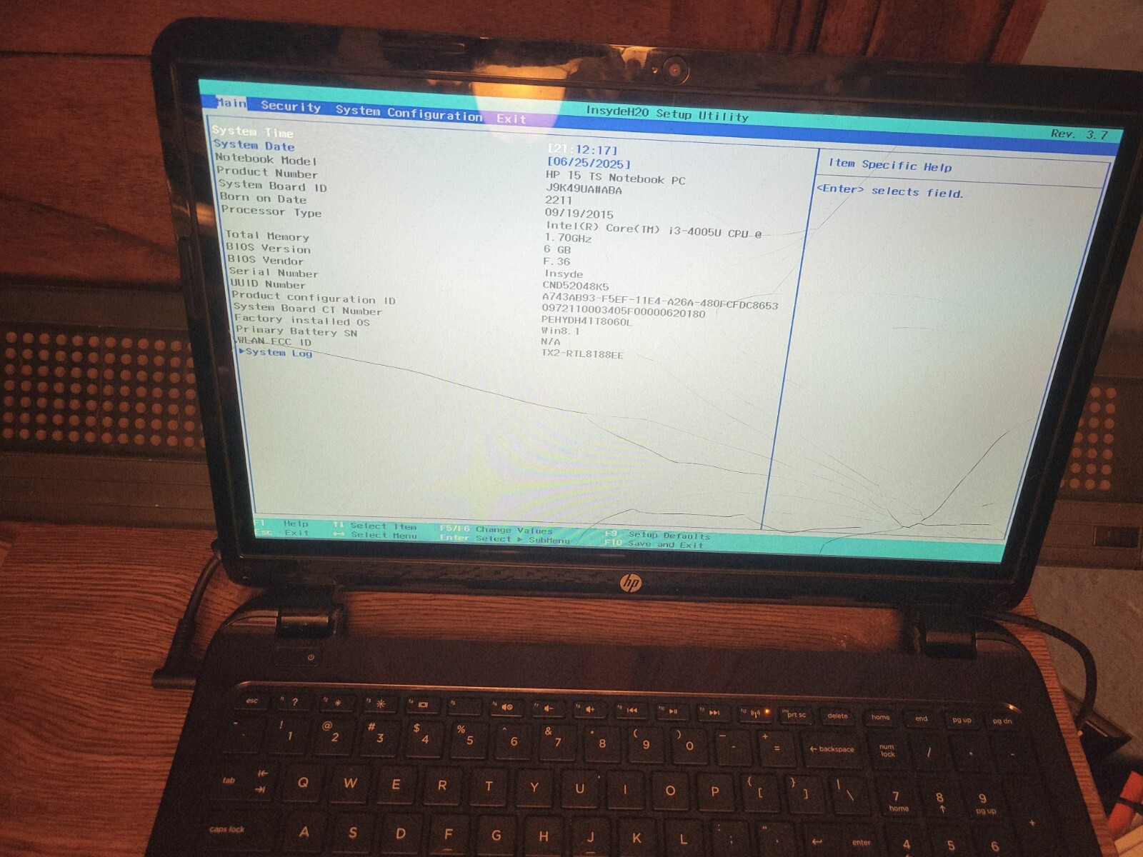 HP Laptop 15-R137WM 15.6″ HD LCD Intel Core i3-4005U 6GB RAM 500GB BROKEN SCREEN