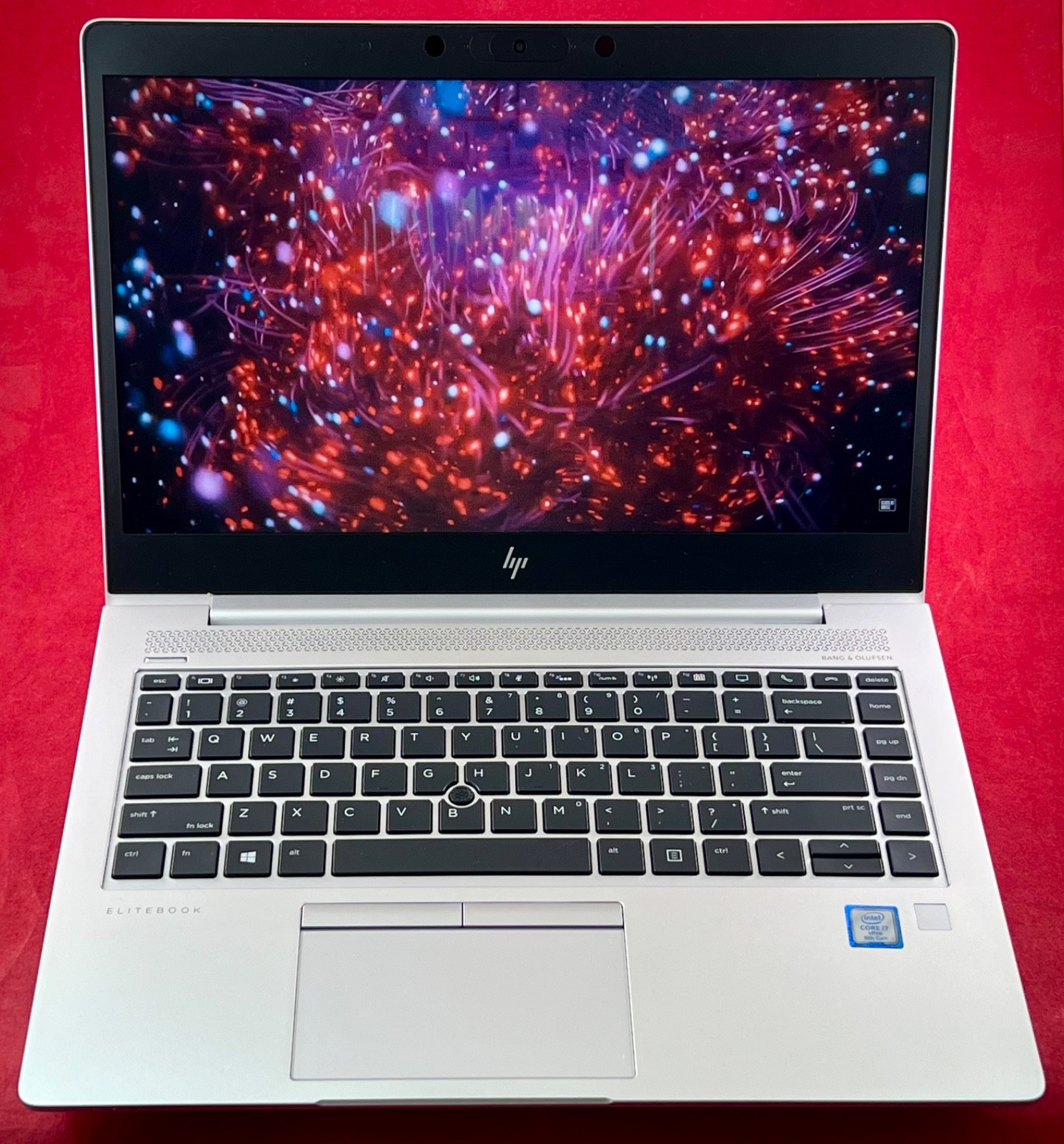 NEAR MINT HP ELITEBOOK 840 G6 14″ FHD DISPLAY INTEL i7-8665U 256GB 8GB, 3 CYCLES