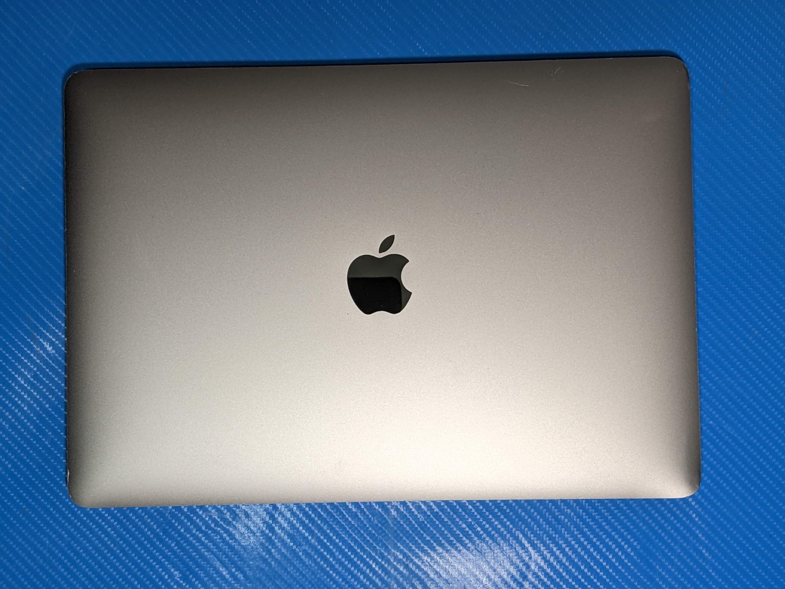 Apple MacBook Pro 13″ (2020) A2251 / BTO Core i7-1068NG7 2.3GHz 32GB 1TB SSD +PA