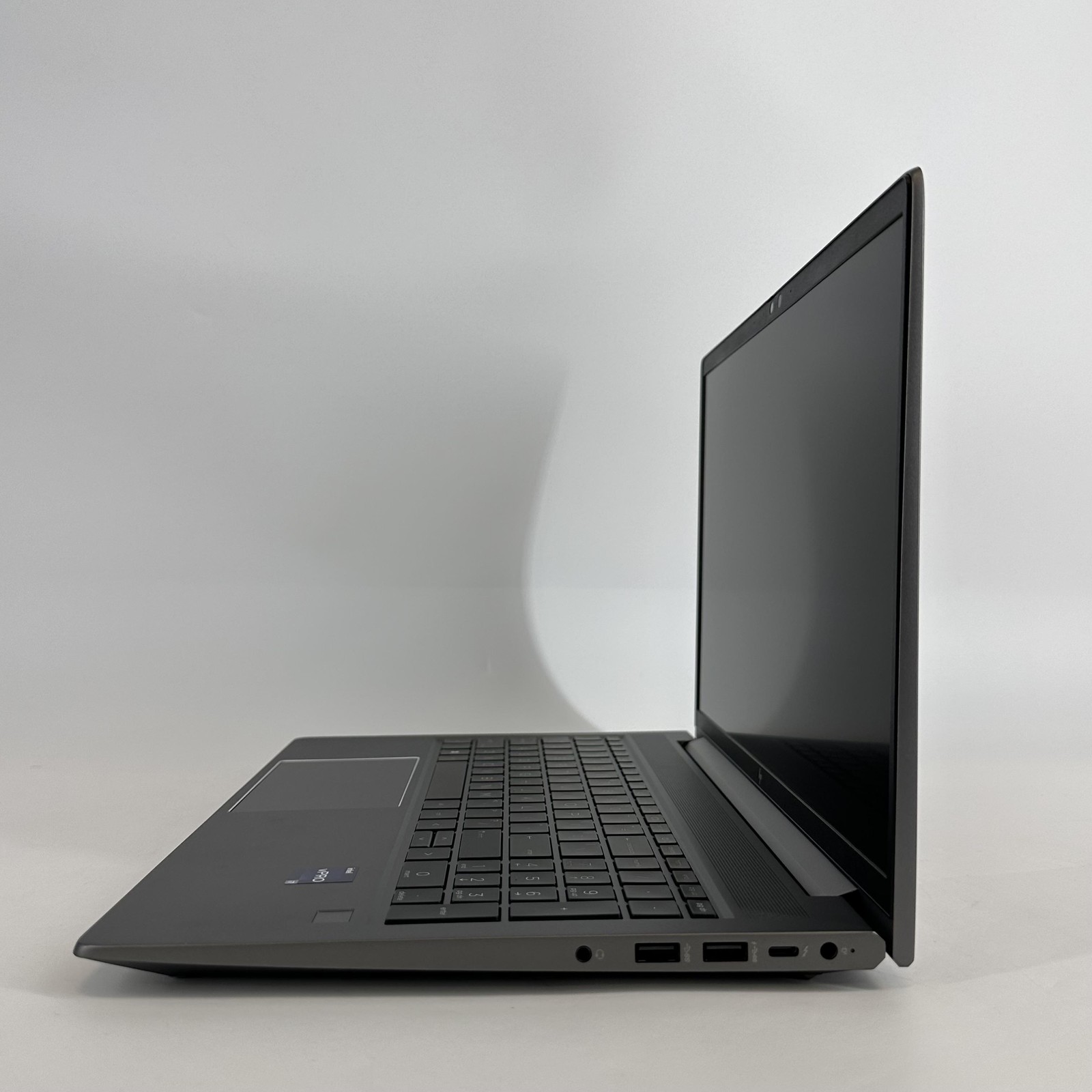 HP ZBook Power 15 G9 FHD 2.4 GHz i7-12800H 32GB 1TB SSD RTX A2000 Excellent
