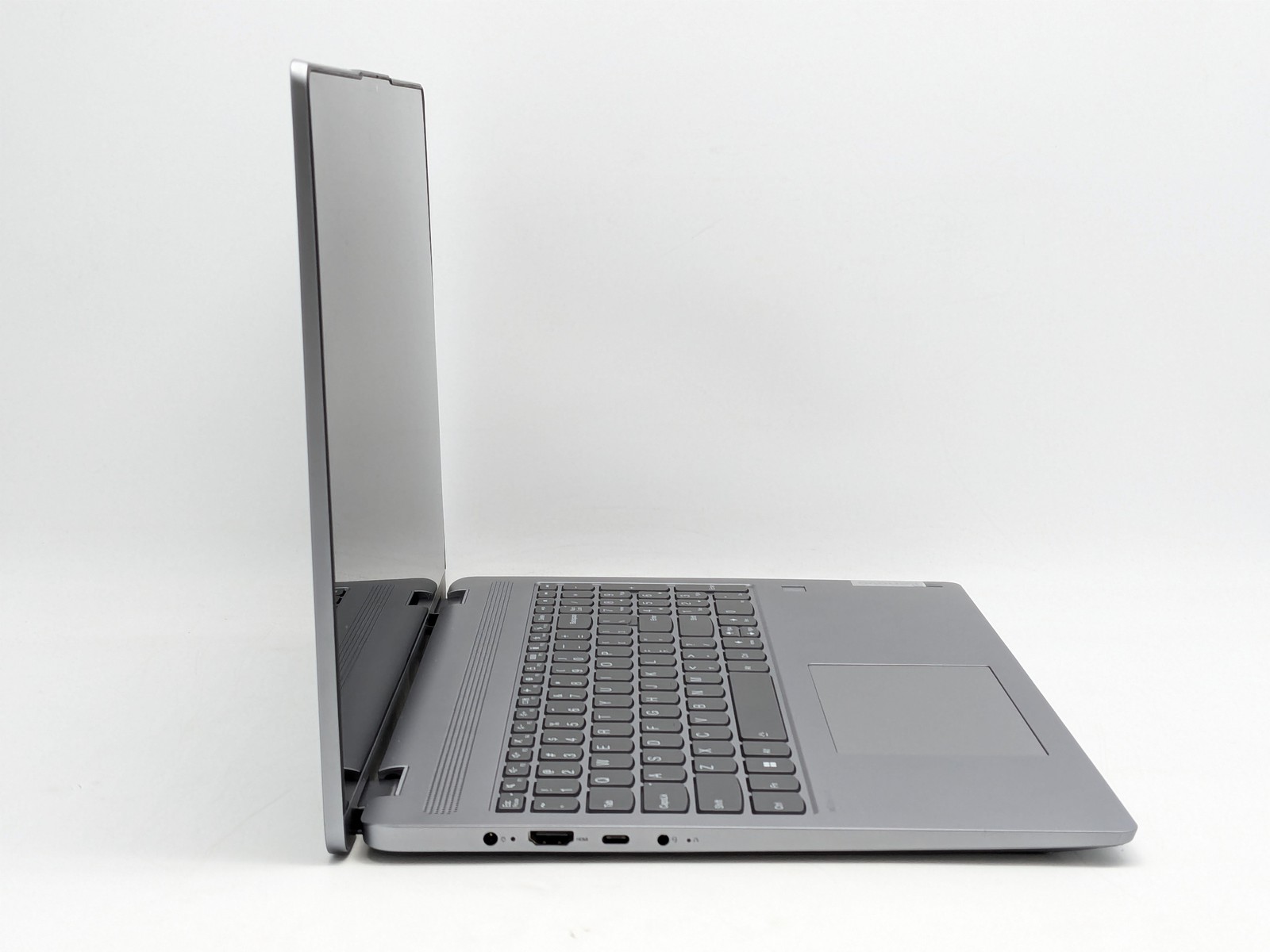 Lenovo IdeaPad Flex 5 16ABR8 16″ Ryzen 7 7730U 16GB DDR4 512GB SSD Windows 11H