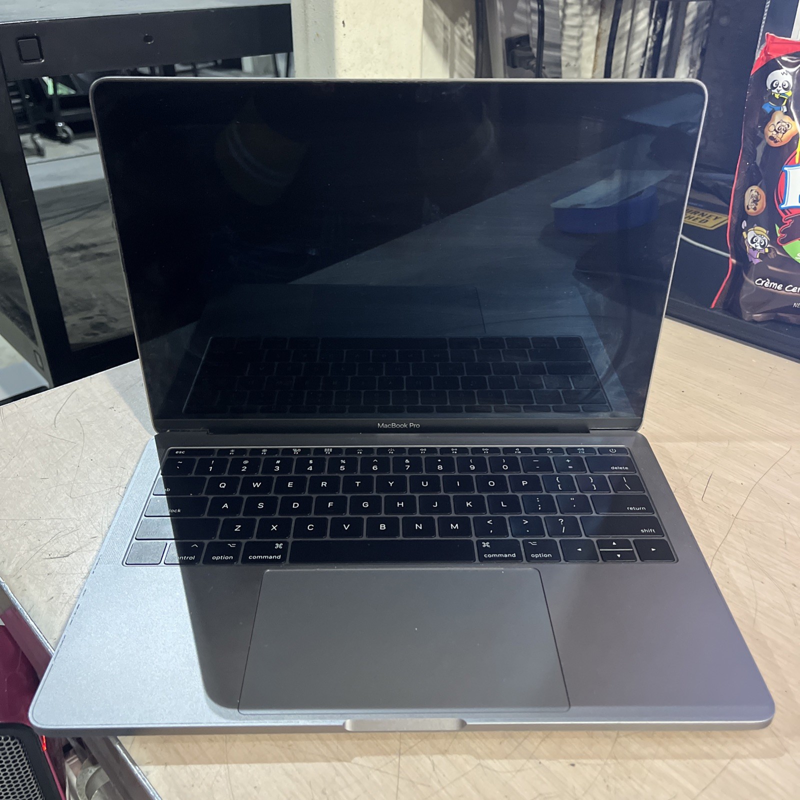 APPLE MACBOOK PRO 13″ MID-2017 CORE I5-7360U 2.3GHZ 8GB RAM NO HD :