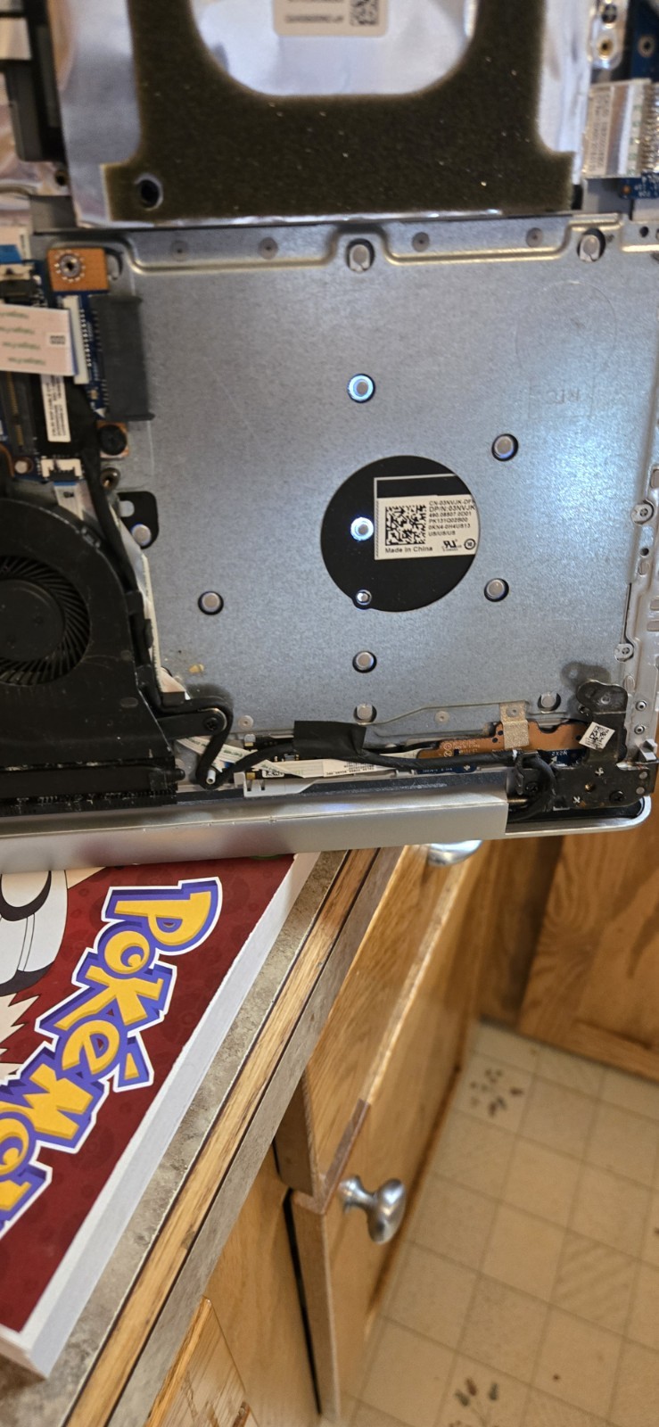 DELL INSPIRON P75F I5 8TH For parts/repair