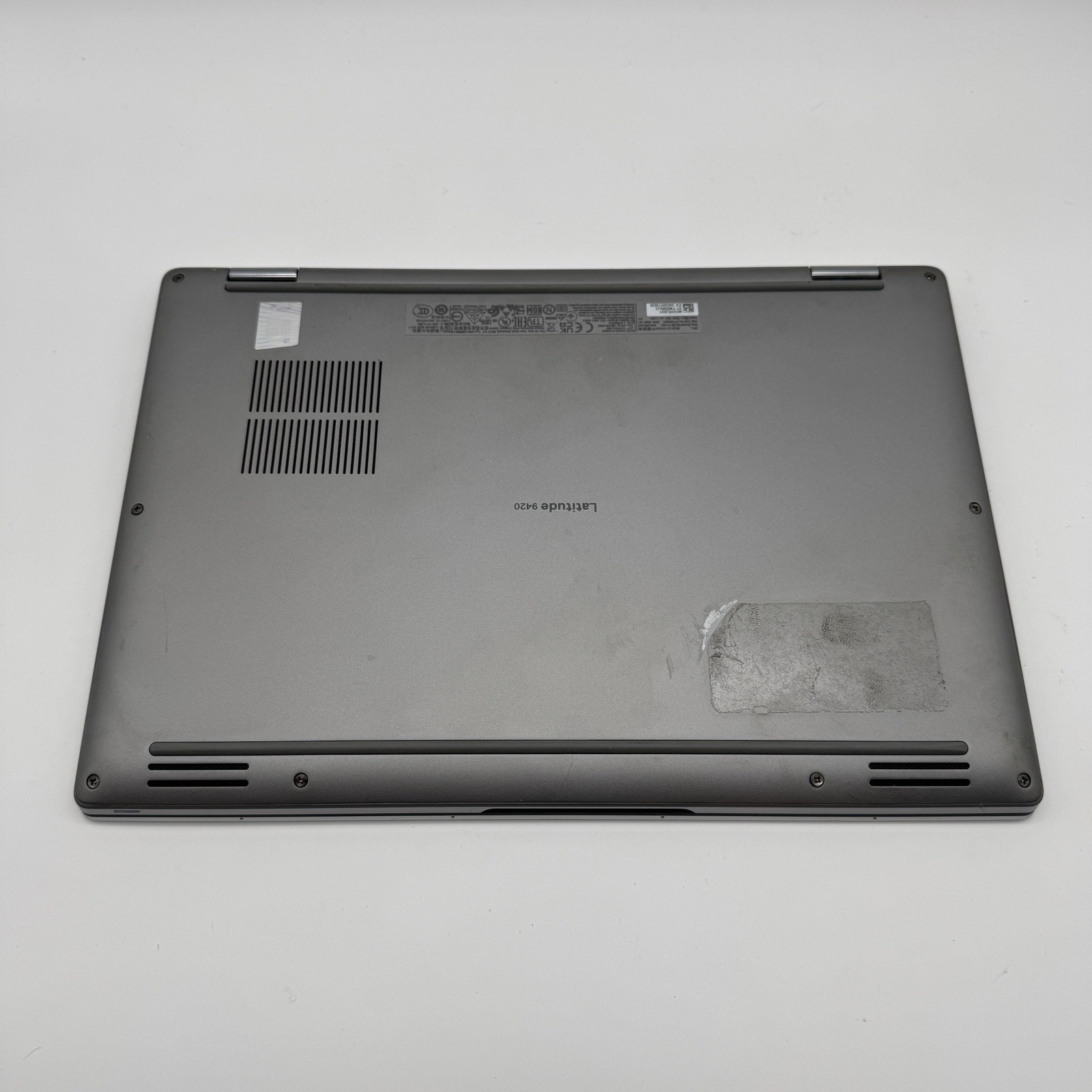 Dell latitude 9420 14″ Touch | i7-1185G7 3.0GHz | 16GB RAM | No SSD | *NO POWER*