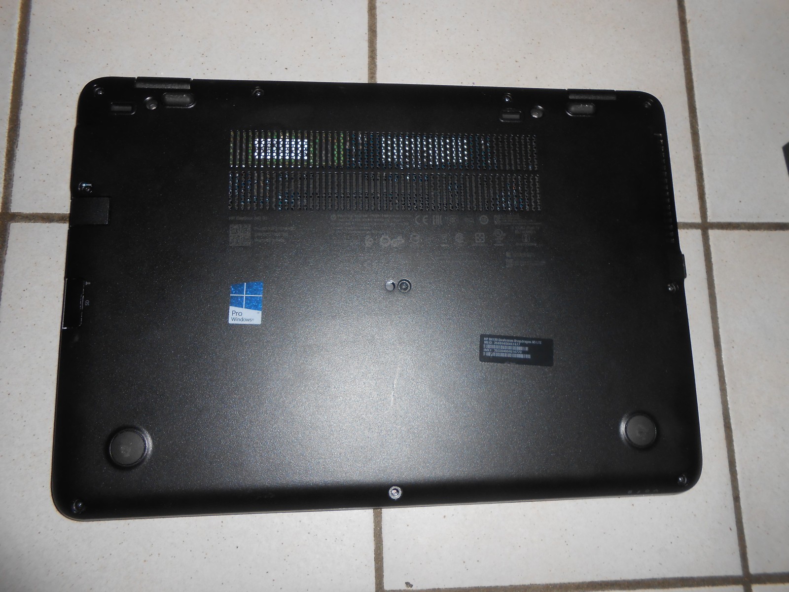 HP Elitebook 840 G3 i7-6500U 8GB 256GB 14″ Full HD Linux Mint