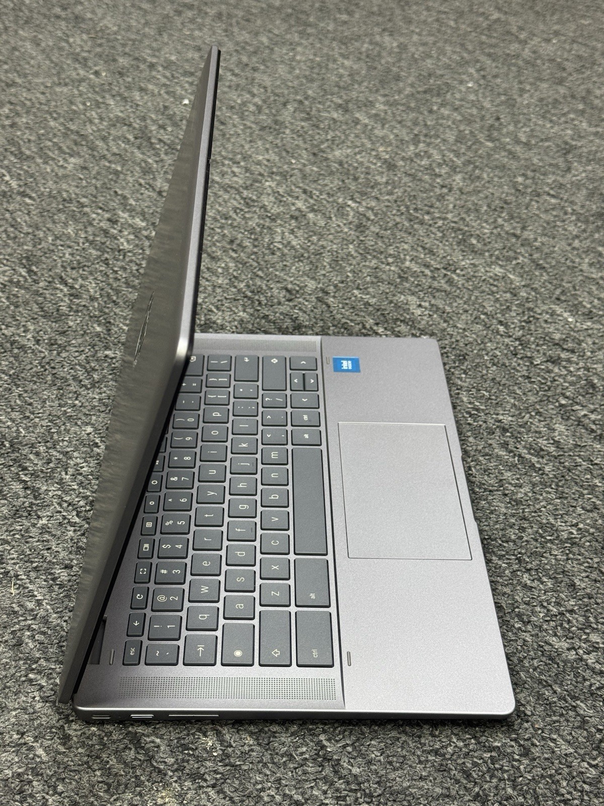 HP CHROMEBOOK PLUS 14BT-CD000 14″ TOUCHSCREEN 2 IN 1 INTEL I3-N305 3.8GHZ 8GB
