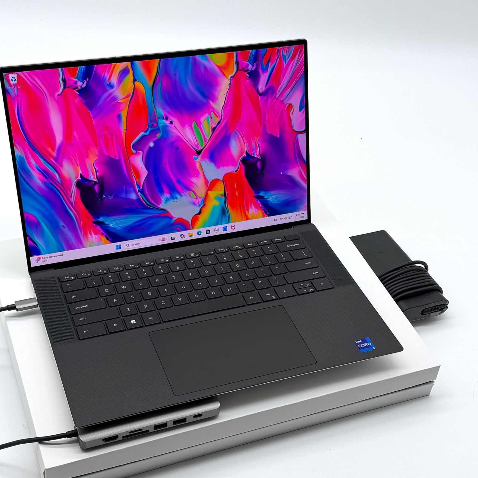 Maxed Out Dell XPS 15 9520 – i9, 64GB RAM, 2TB SSD, 3.5K OLED TOUCH- NEW BATTERY