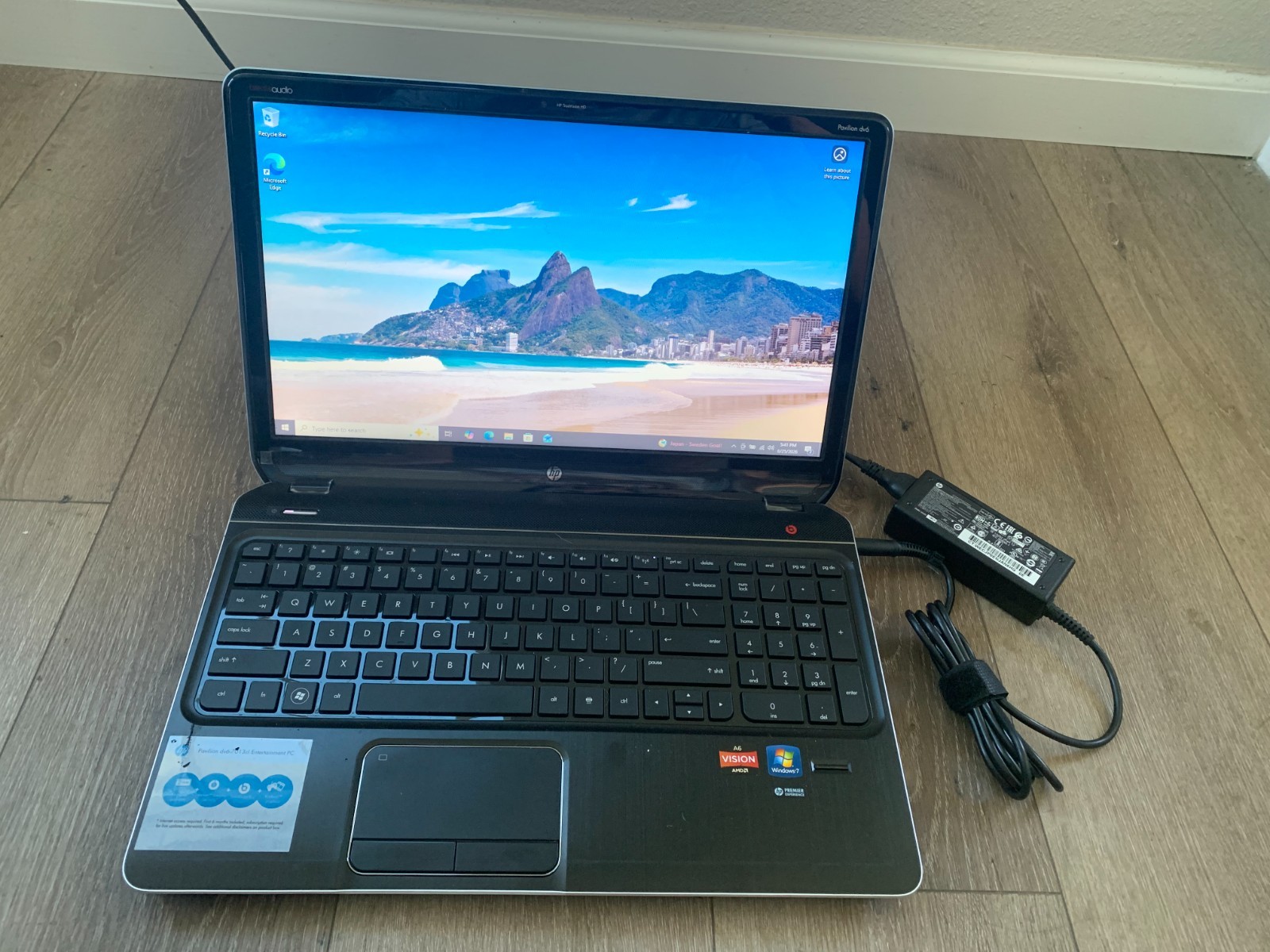 HP Pavilion dv6 15.6″ AMD A6-4400M APU Radeon 2.70GHz 4GB RAM 320GB HDD Win 10