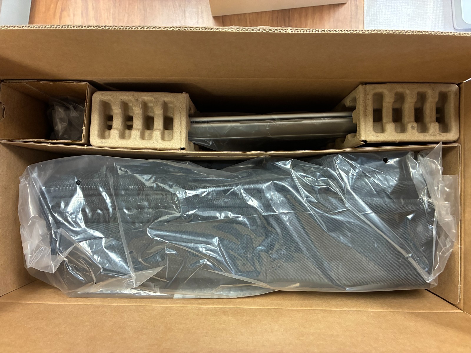 New sealed HP Elitebook 6 G1i 14 U5 235U 16GB 256GB – Warranty