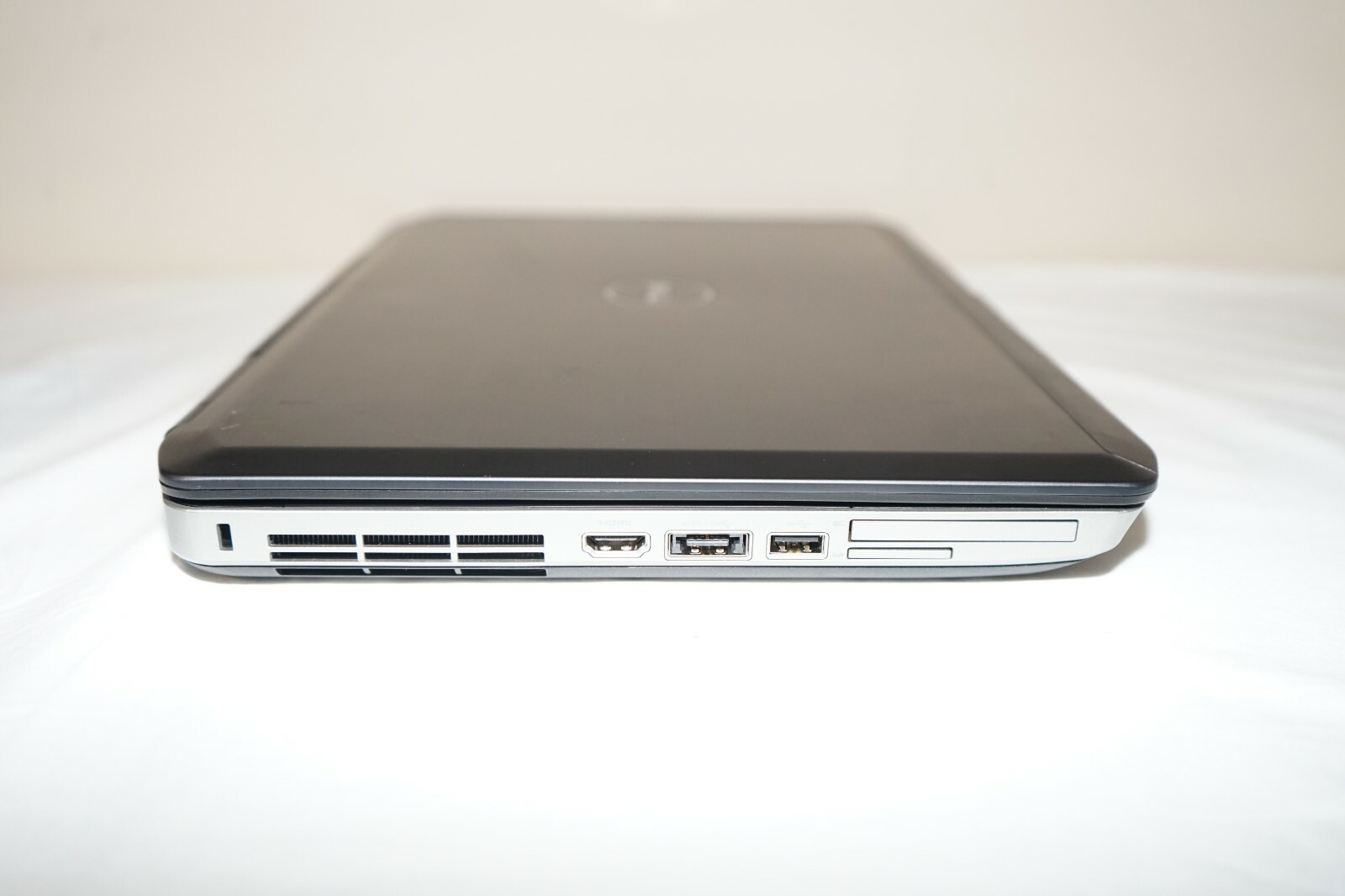 ^ Dell Latitude E5530 Intel Core i5-3210M @ 2.50GHz 4GB Ram No HD #C1220