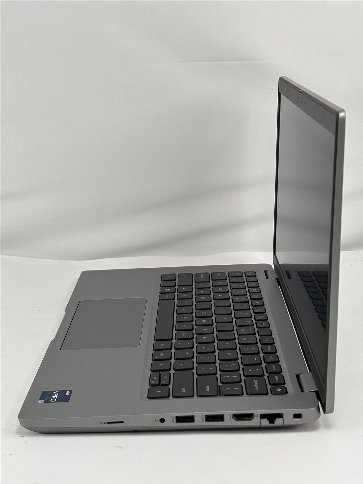 Dell Latitude 5431 14″ i7-1270P 16GB 256GB SSD FHD USB-C Business
