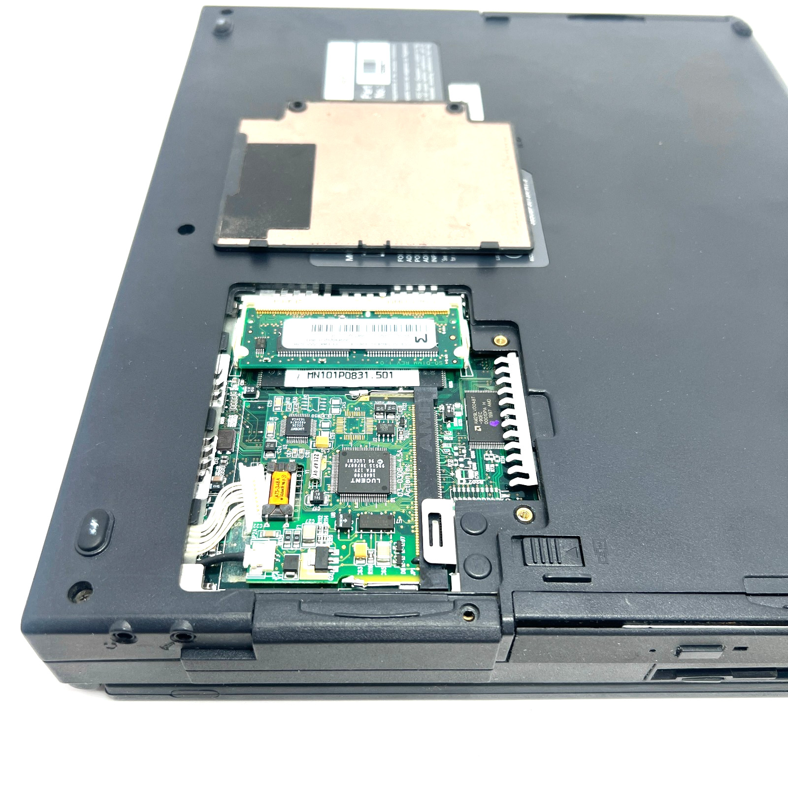 Vintage Gateway Solo 5150 Laptop – PARTS REPAIR – 80GB HDD – RAM