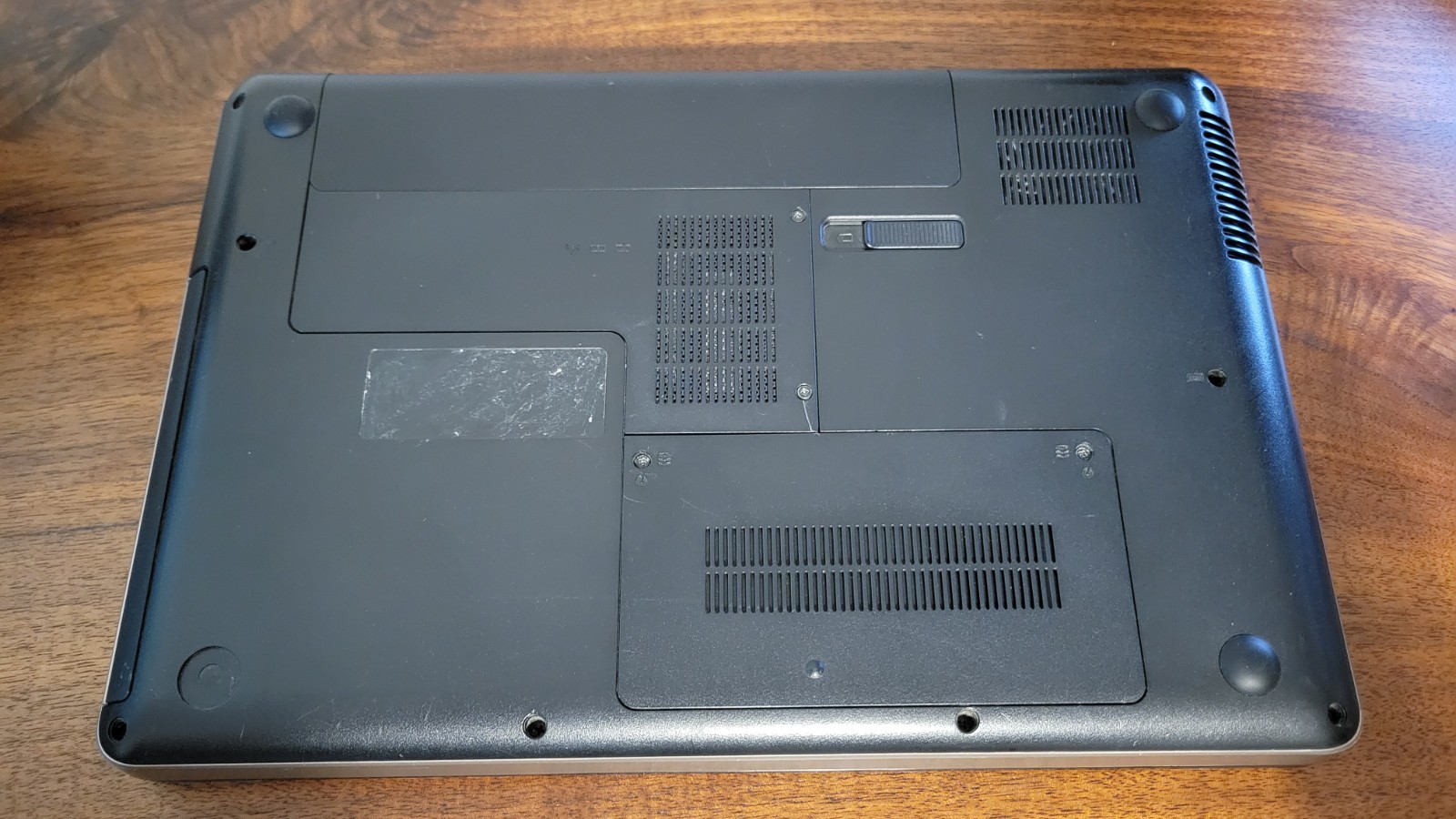 HP NOTEBOOK G42-415DX 14″ Laptop AMD Athlon II P340 3GB Ram 250gb Hdd No OS E1