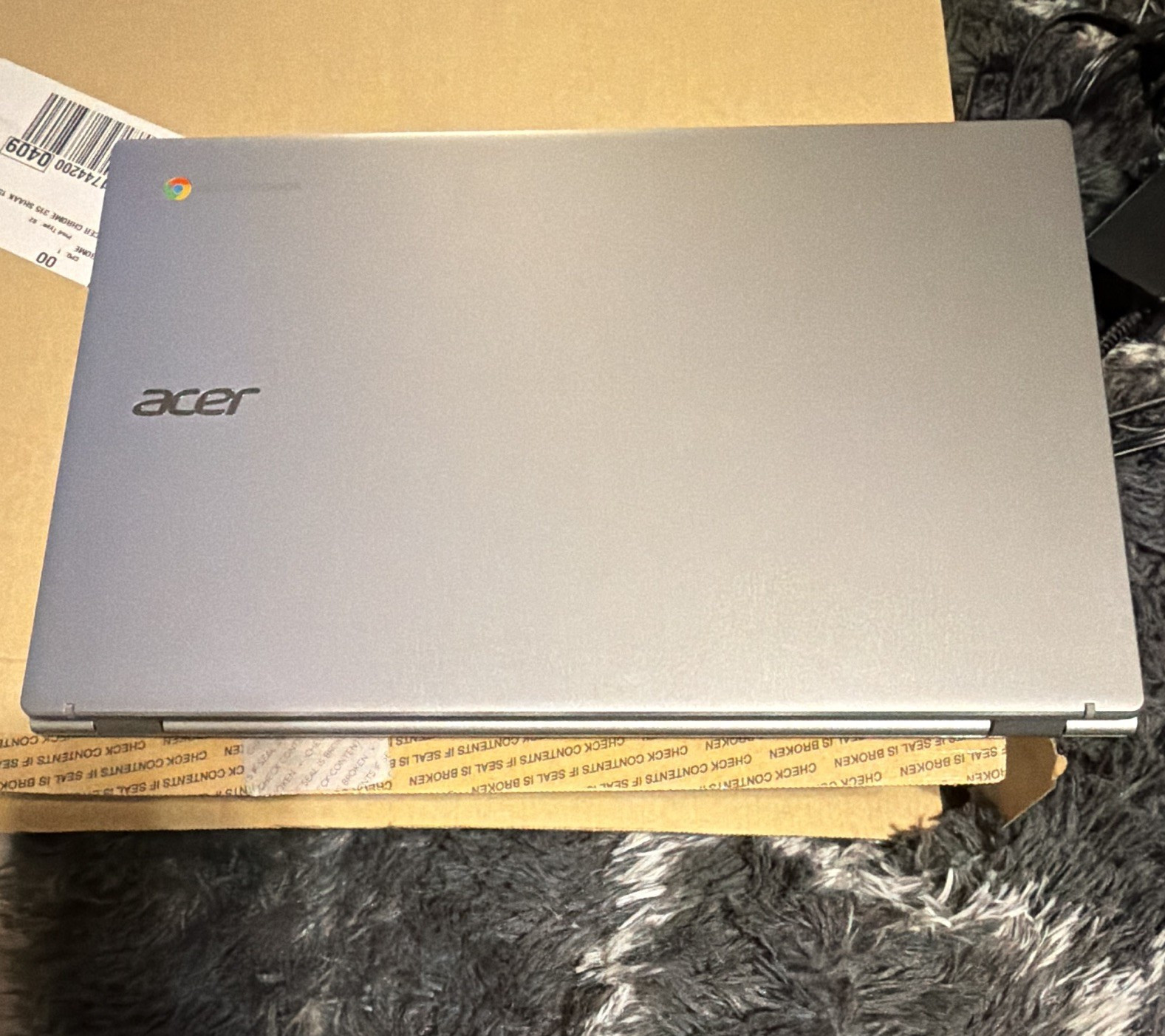 Acer Chromebook 315 15in Silver Chrome OS Intel Celeron N Laptop w/ Charger