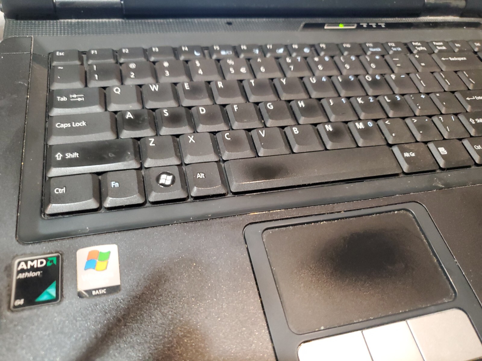Acer Aspire 5515 15.4″ Laptop (AMD Athlon 2650e 1.6GHz, 3GB/80GB, Windows Works!