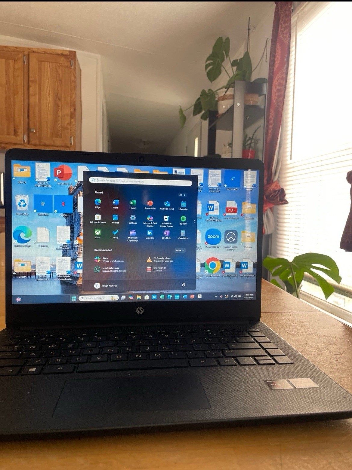 HP Laptop 14’, Windows 11AMD Ryzen™ 3 5300U AMD Radeon Graphics, 8GB RAM, 128Gb
