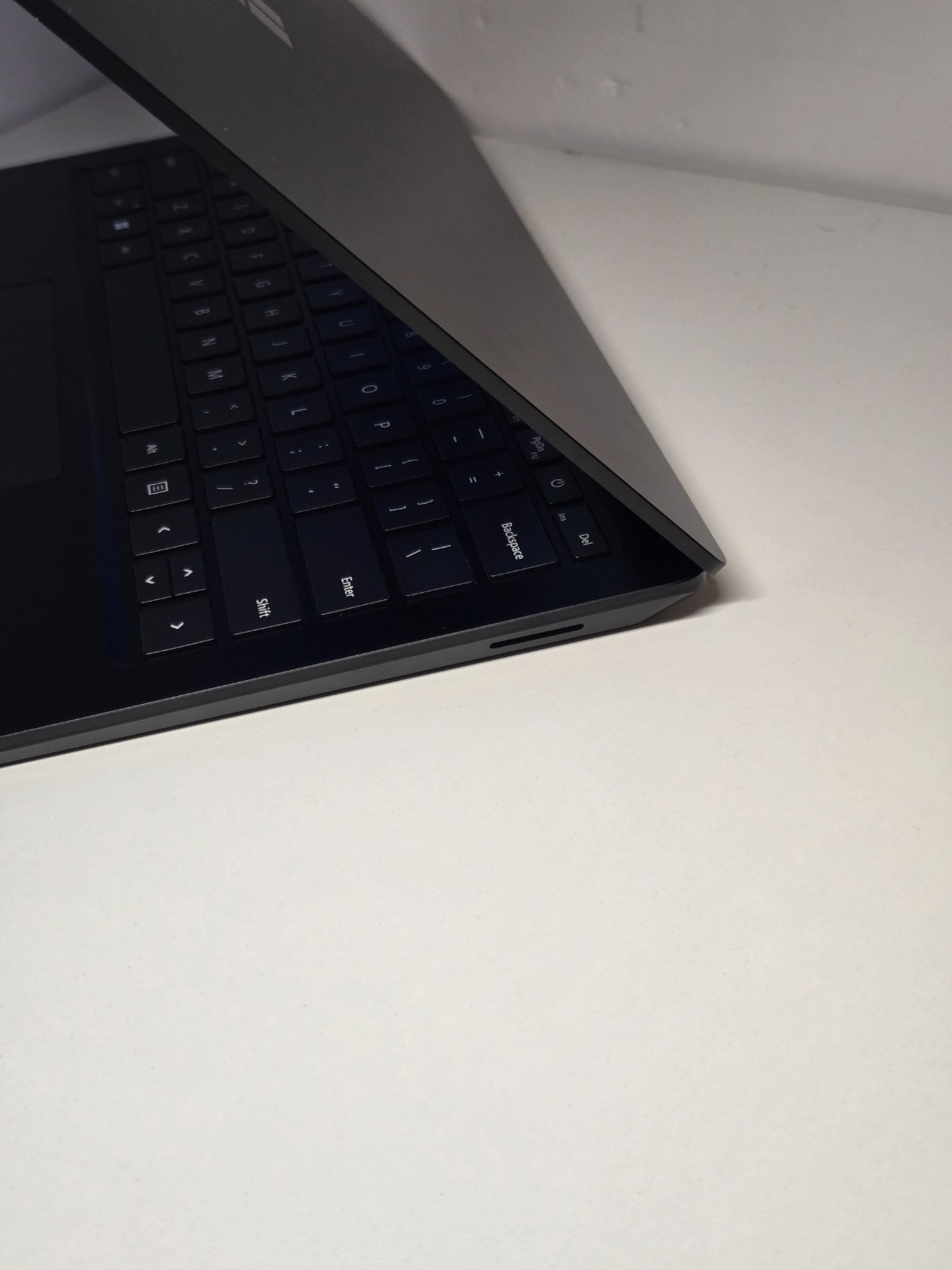 Microsoft Surface Laptop 4/13.5″ 2K Touch/i7 1185G7 16GB/512GB/Intel iris Xe GPU