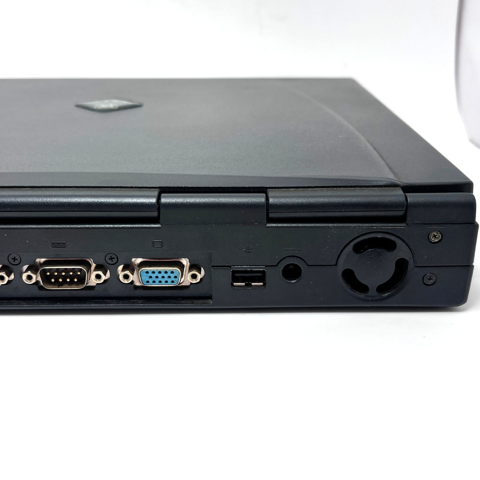 Vintage Gateway Solo 5150 Laptop – PARTS REPAIR – 80GB HDD – RAM
