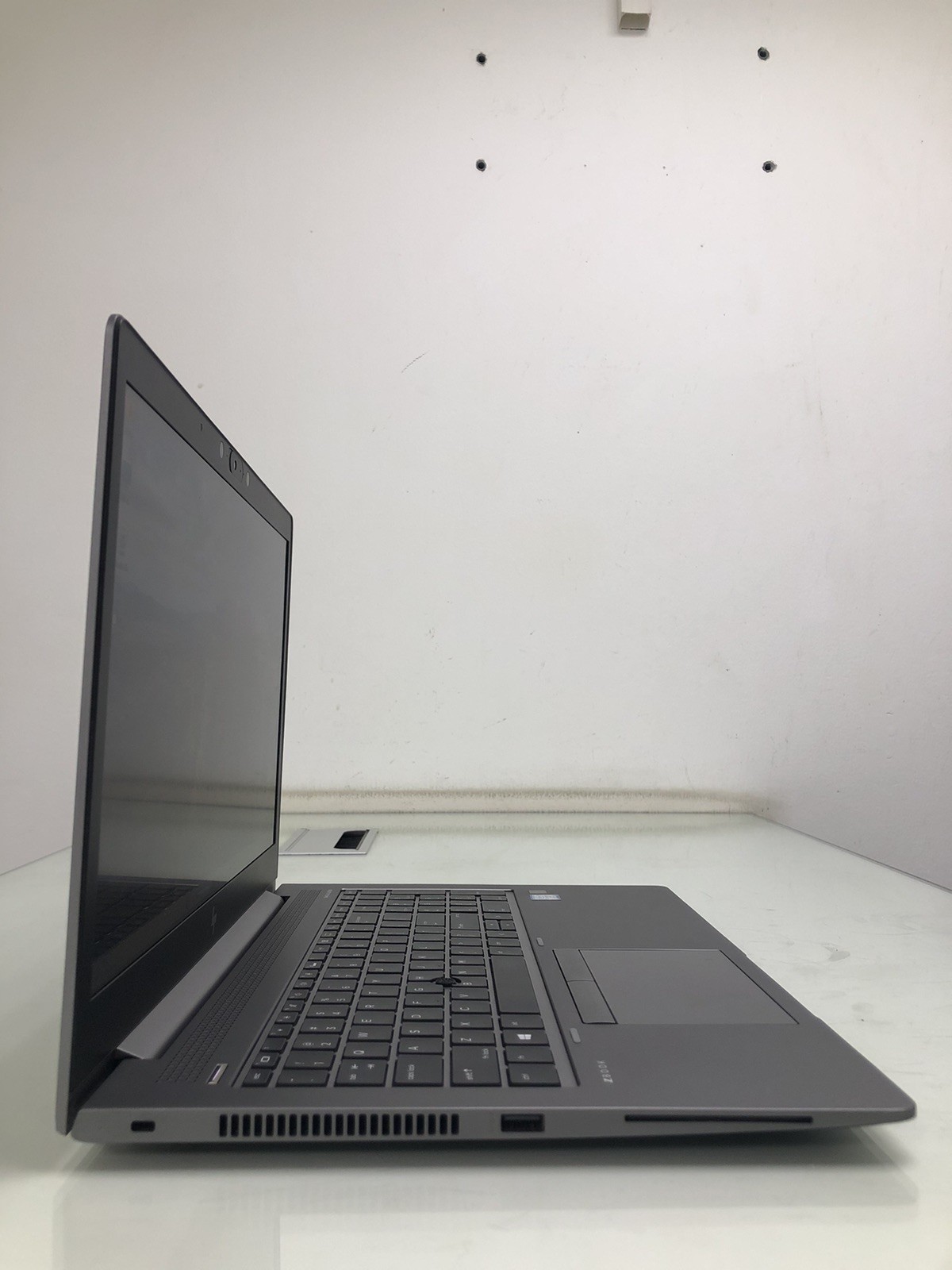 HP ZBook 15u G6 Touchscreen i7 16GB 512GB SSD AMD Radeon Pro 4GB Win11