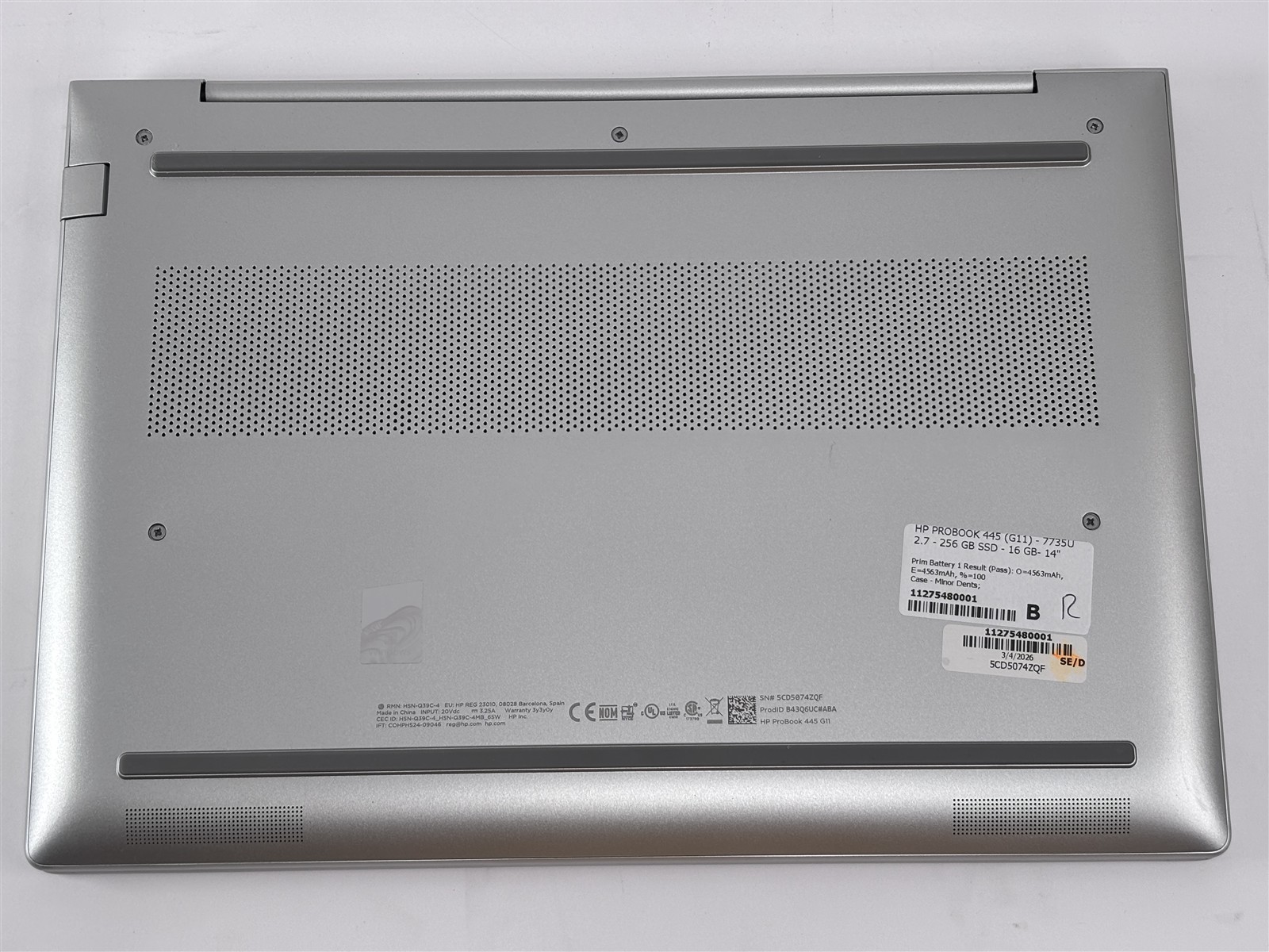 HP ProBook 445 G11 14″ AMD Ryzen 7 7735U 2.7GHz 16GB 256GB SSD Radeon 680M