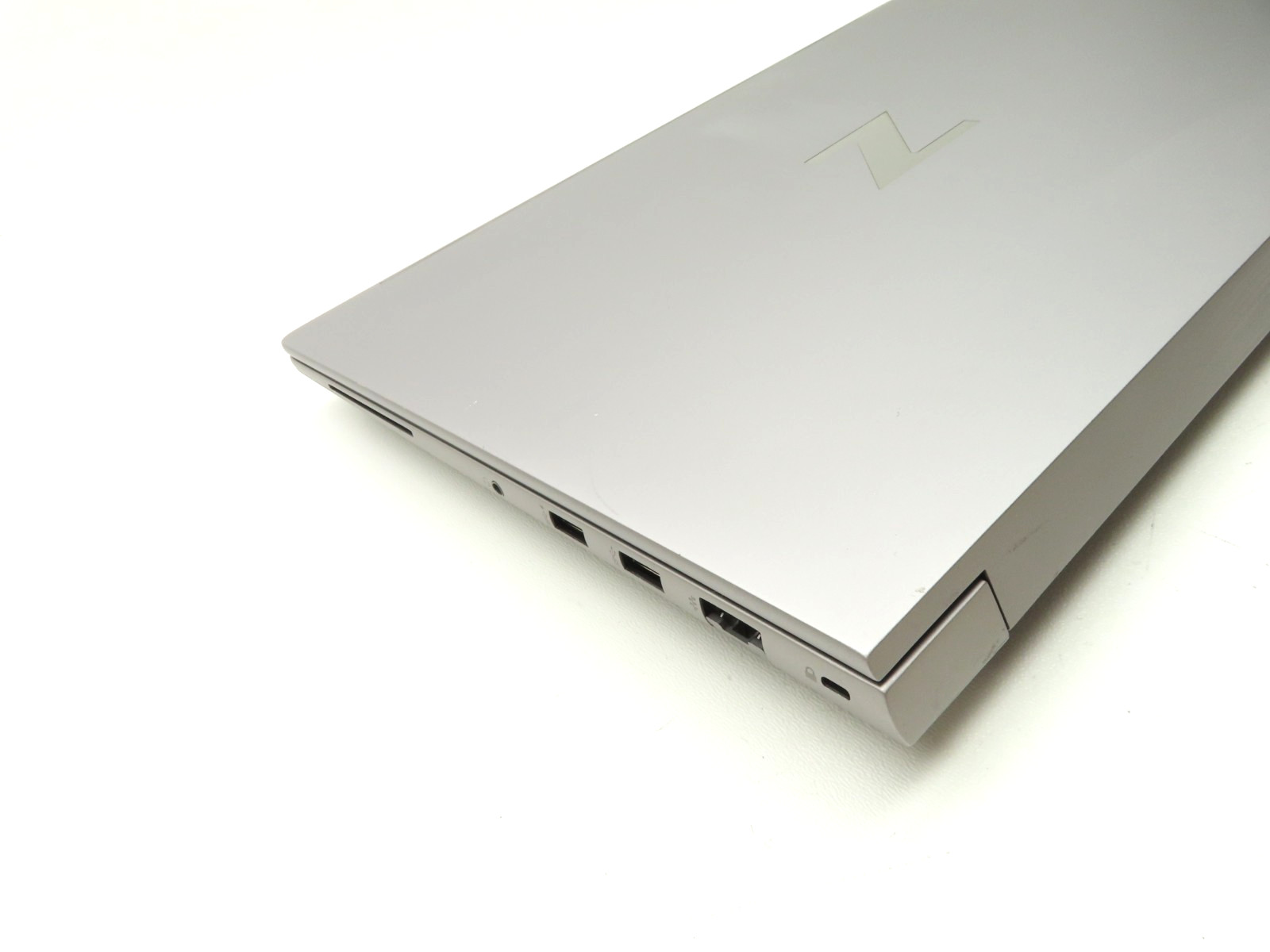 HP ZBook Fury 16 G9 16″ Intel Core i9-12950HX 2.3GHz 64GB RAM 1TB SSD RTX A2000