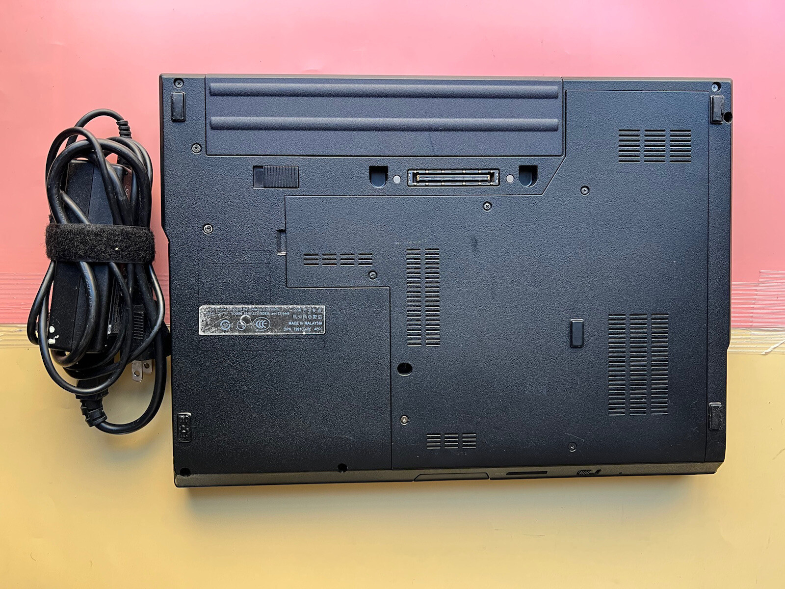 Dell Latitude E5400 14″ Intel Core 2 Duo 2.00GHz 4GB RAM 160GB HDD Phone port