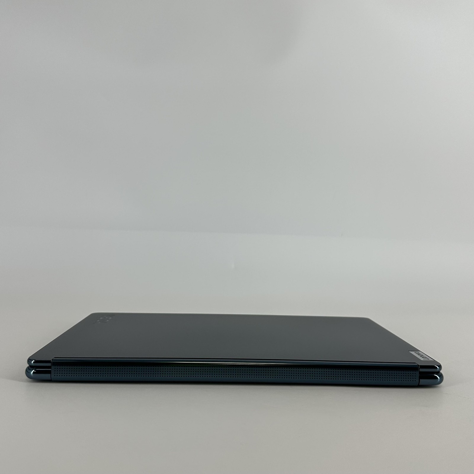 Lenovo Yoga Book 9i 13.3 QHD+ TOUCH 1.7 GHz i7-1355U 16GB 512GB SSD Excellent