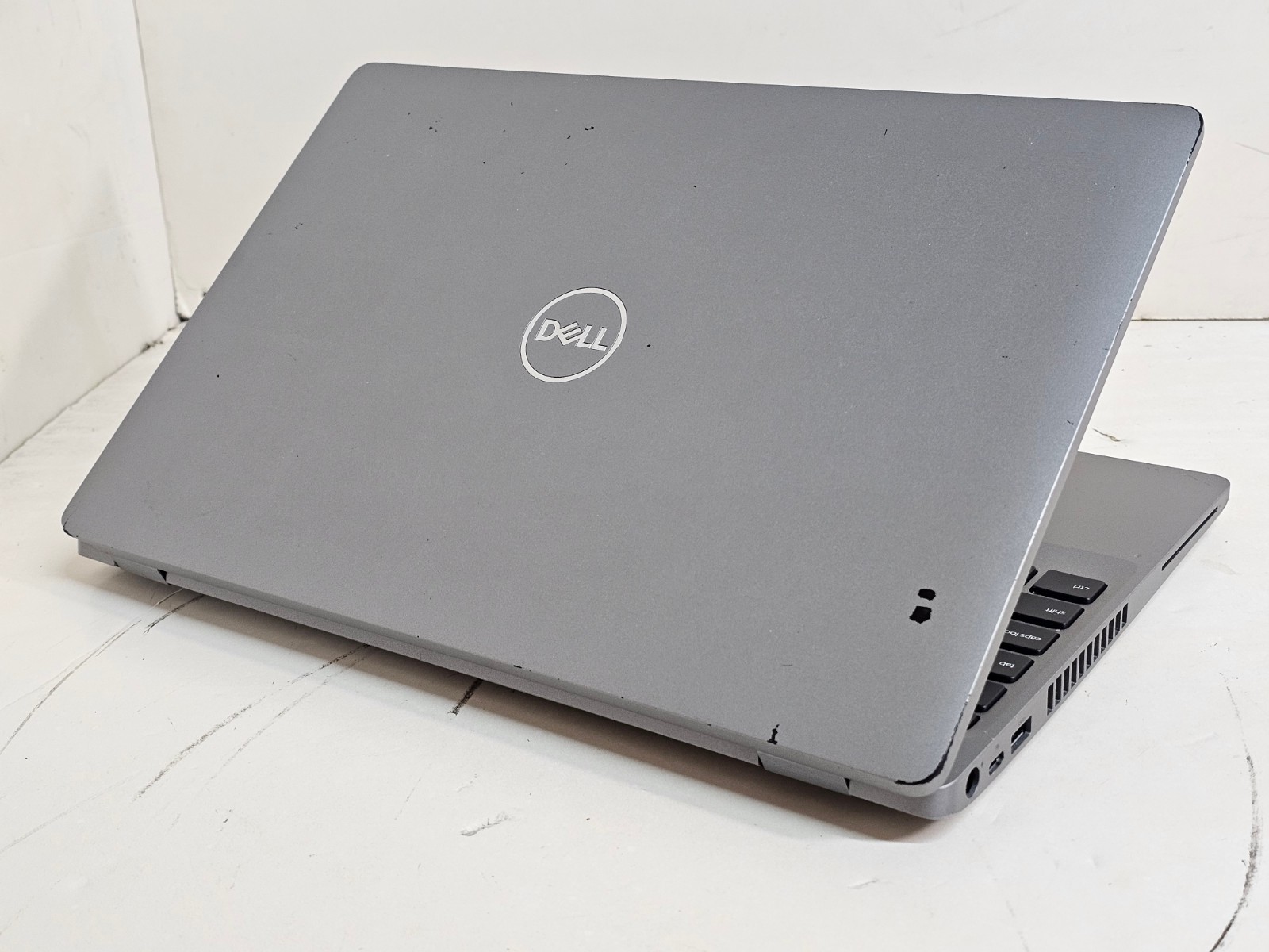 Dell Latitude 5510 Laptop – 1.7 GHz i5-10310U 16GB 512GB Webcam 15.6″ – SP10