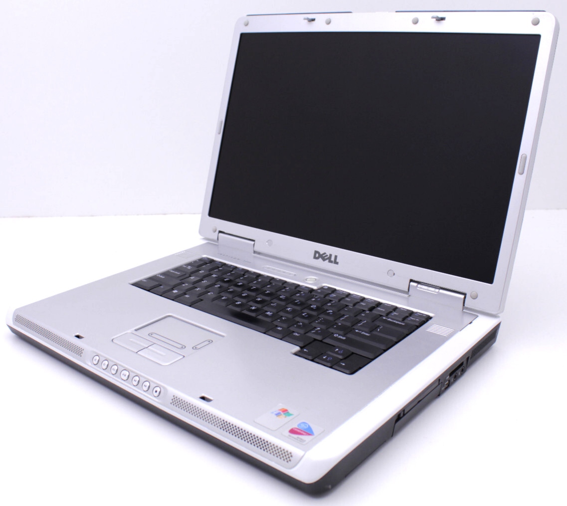 Dell Inspiron 9300 17.3″ Intel Pentium M 100GB 2GB Retro Gaming Win XP Pro
