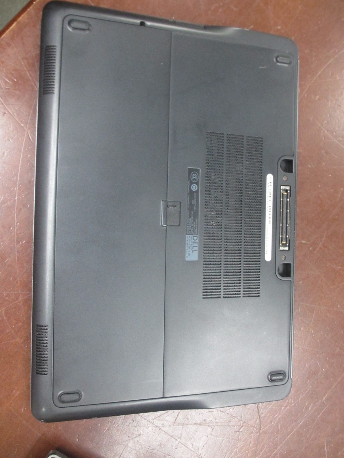 Dell Latitude E7240 I5-4300U 1.90GHz 8GB Web-Cam Laptop [NO AC/HDD/OS]*screen