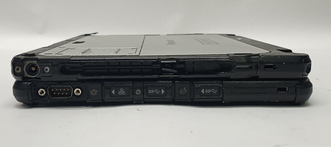 Panasonic ToughBook CF-20 m5-6Y57 VPRO@1.10GHZ 8GB RAM 256GB M.2 WIN 11 WH446*!