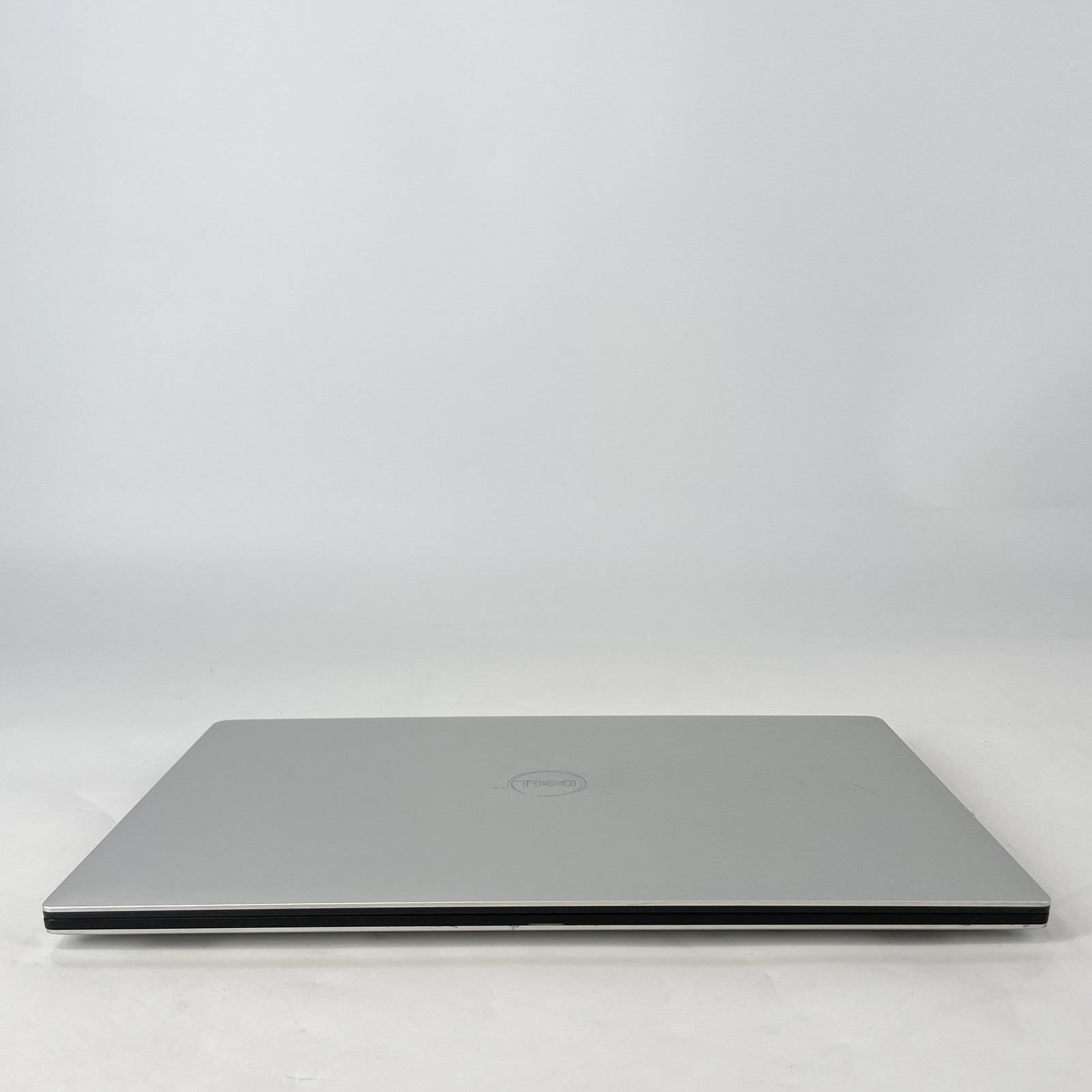 Dell XPS 15 7590 4K TOUCH i9-9980HK 2.40GHz 32GB 1TB SSD GTX 1650 Very Good