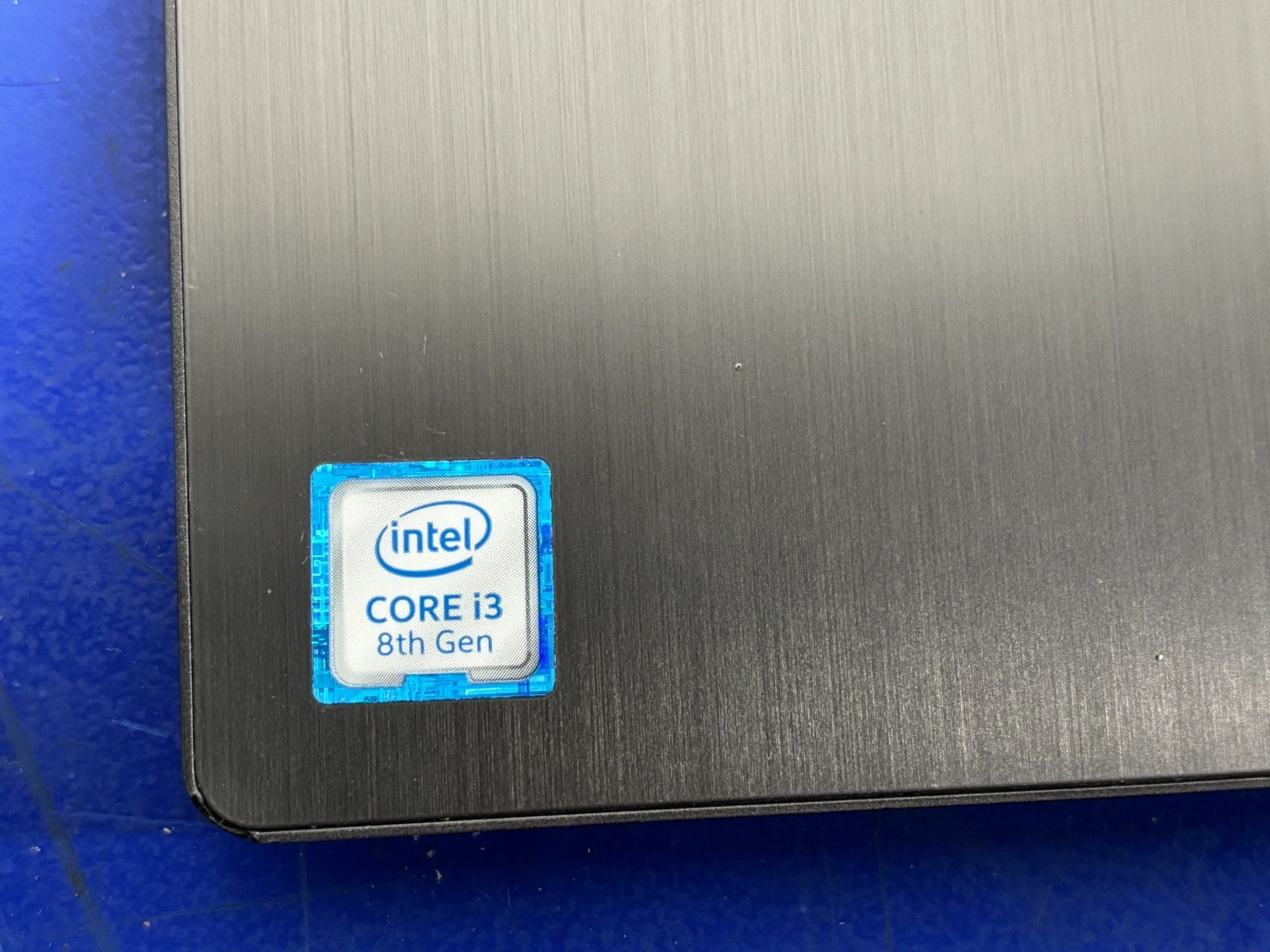 LENOVO IdeaPad Flex 6 Intel i3-8130 8GB RAM 128GB SSD