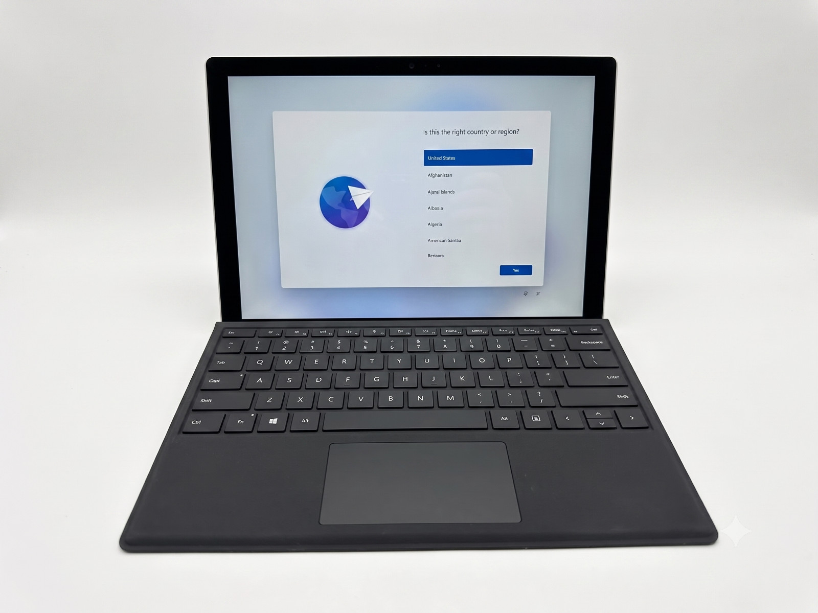 Microsoft Surface Pro 6 12.3″ (128GB, Intel Core i5 8th Gen., 8GB)…