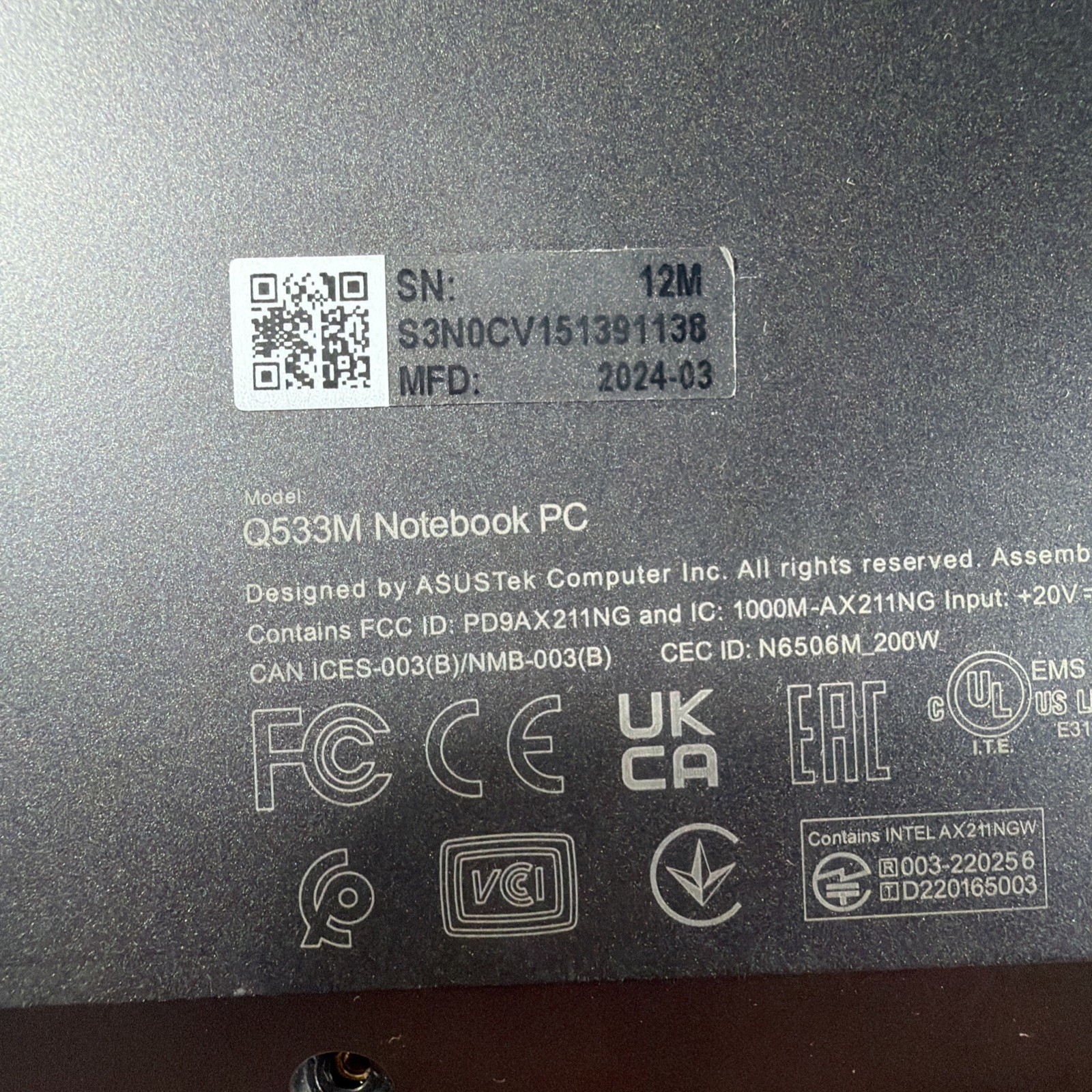ASUS VIVOBOOK PRO I5 Q533M CORE ULTRA 7 NOI RAM **NO POWER ON **NO HD/ NO CADDIE