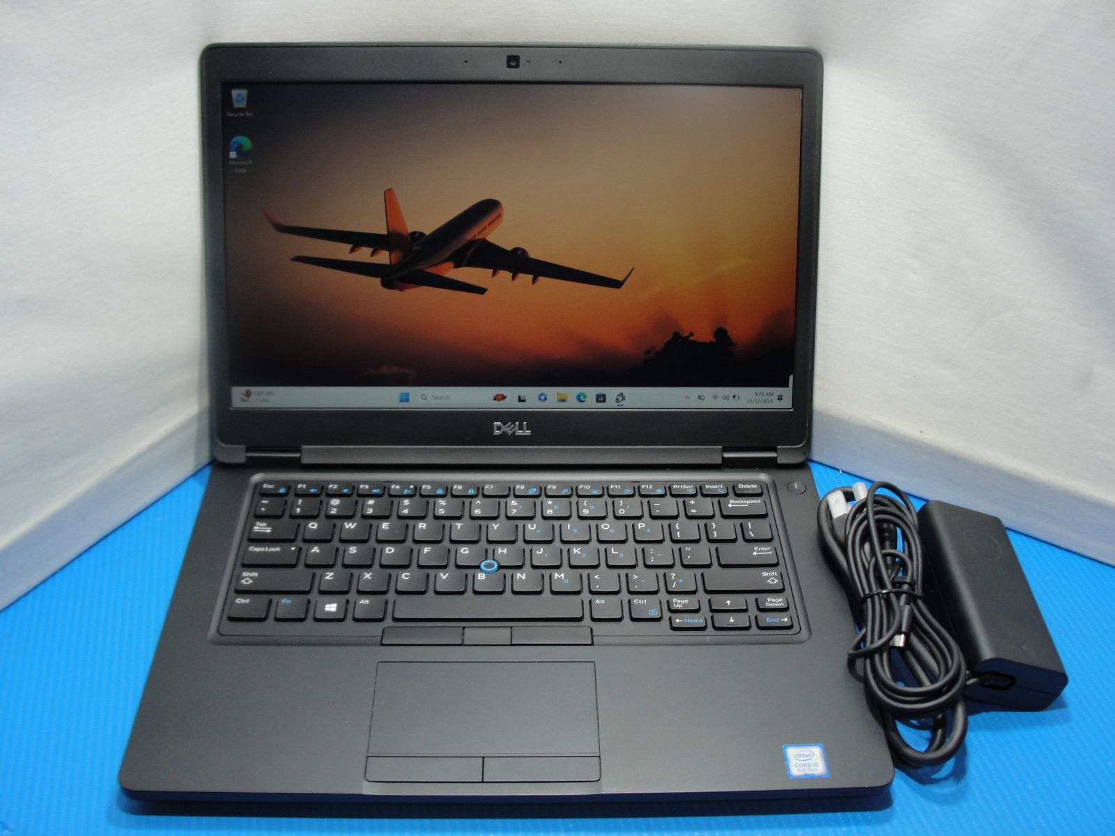 Dell Latitude 5490 14” Full HD i5-8250U 1.6GHz 8GB 256GB SSD Win11 Pro + Charger